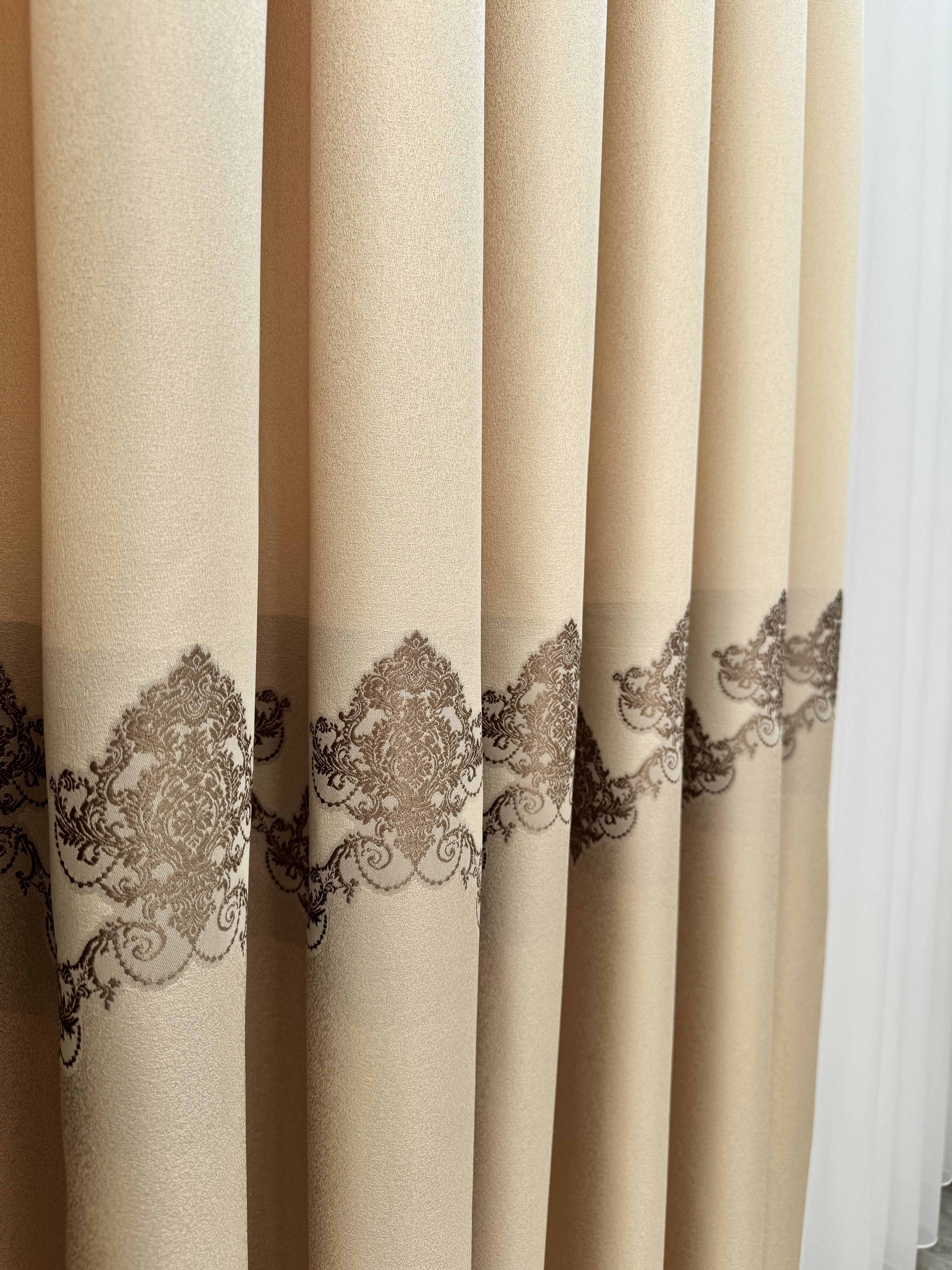 Premium quality curtain with a peephole “Royal”, milk color