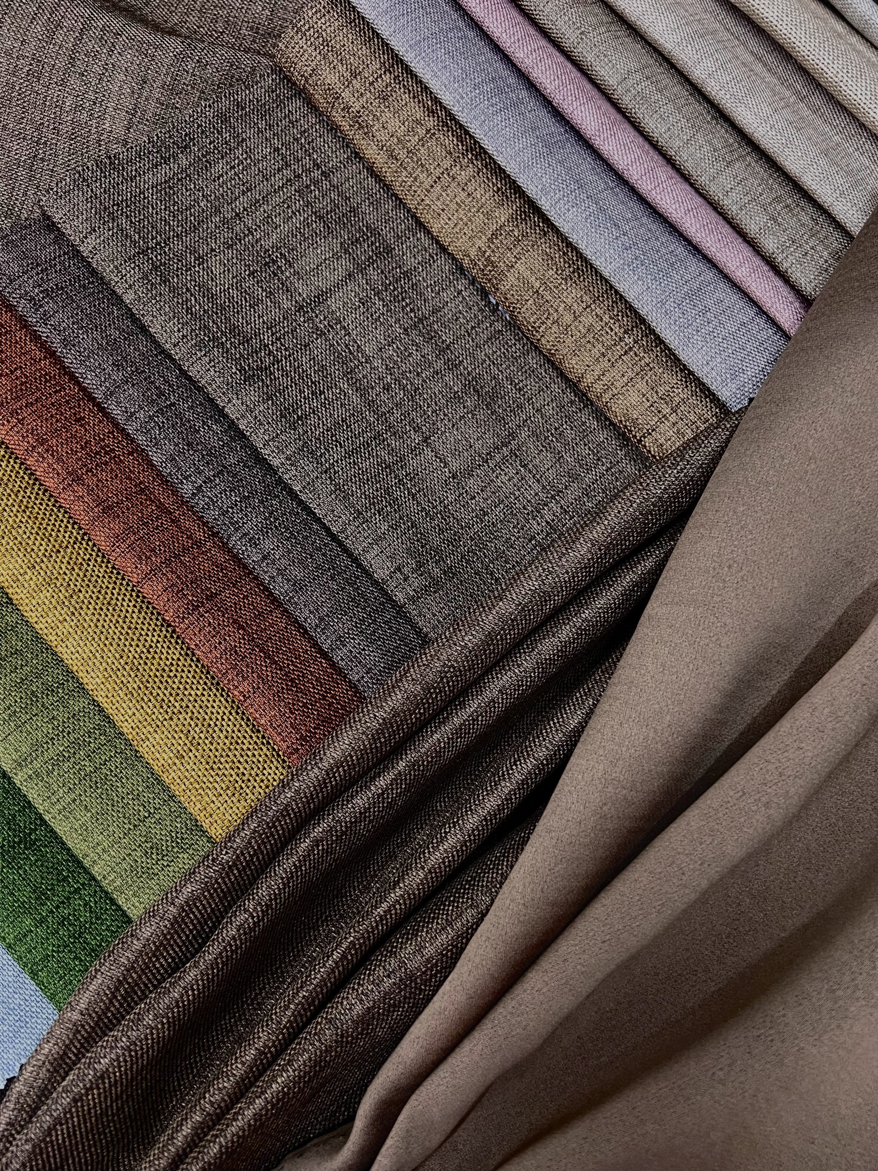 Plain linen curtain with blackout lining, brown color