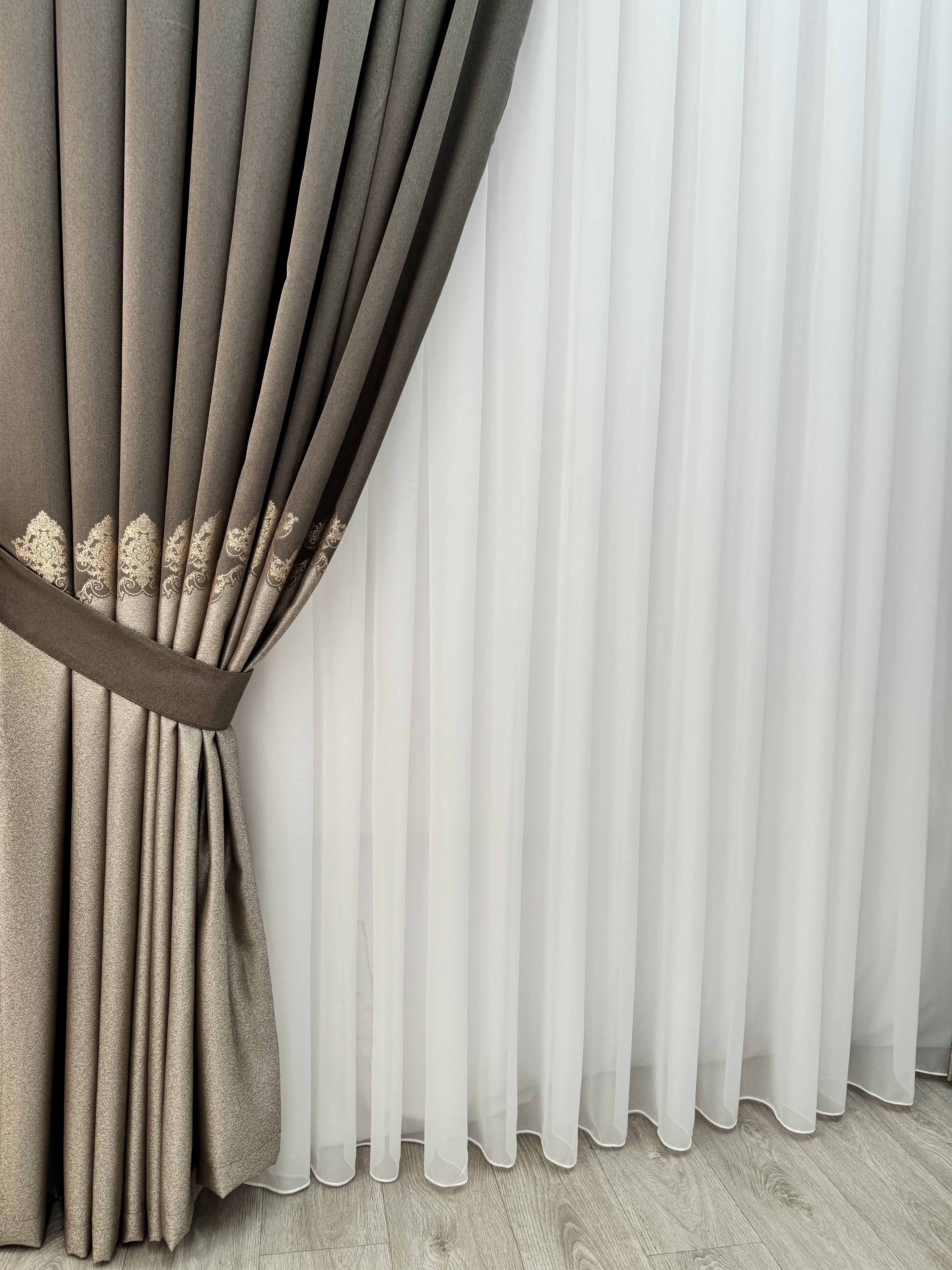 Premium quality curtain with a peephole “Royal”, brown color