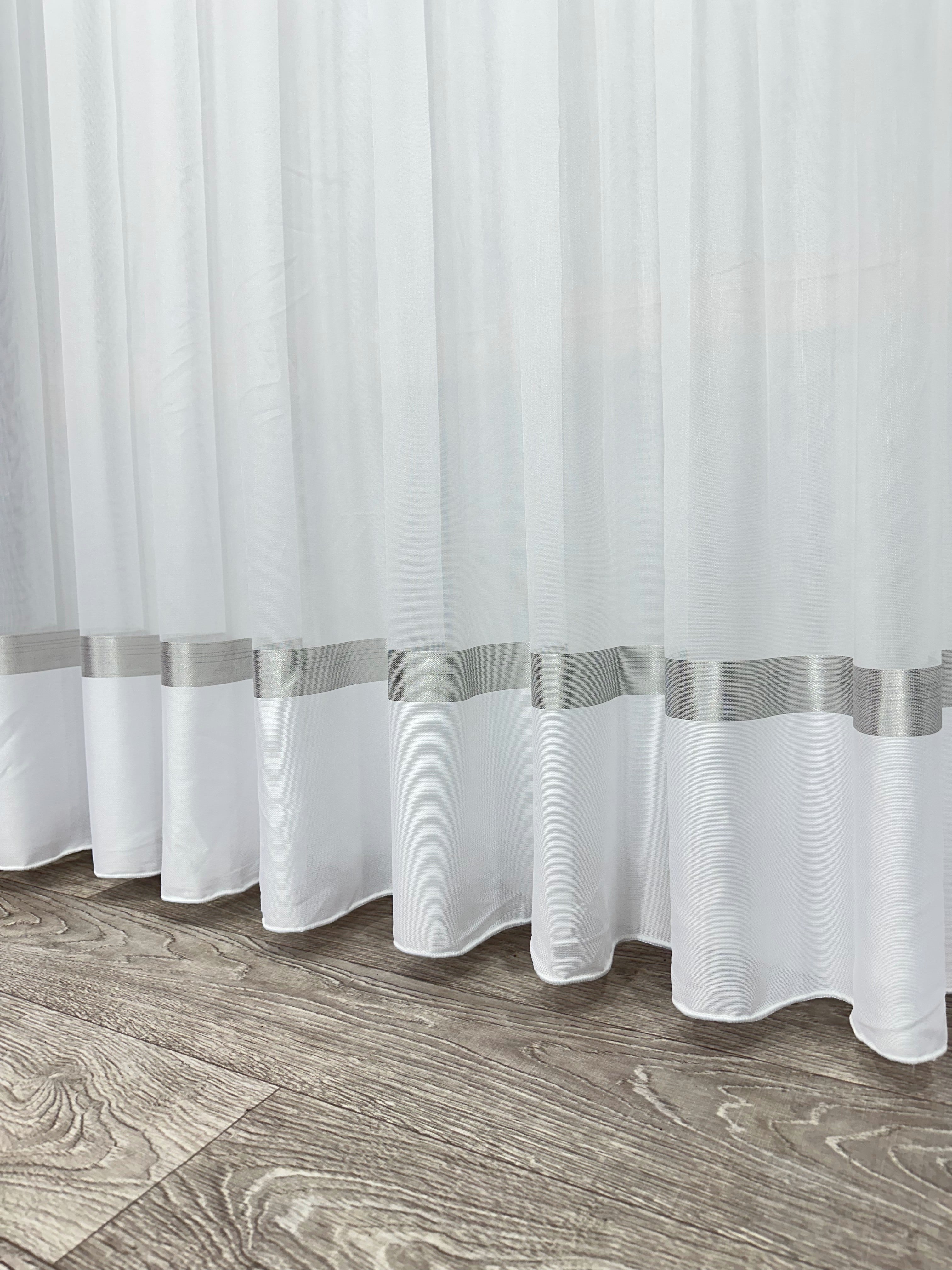 Sheer curtain with stripes and satin inserts, gray color