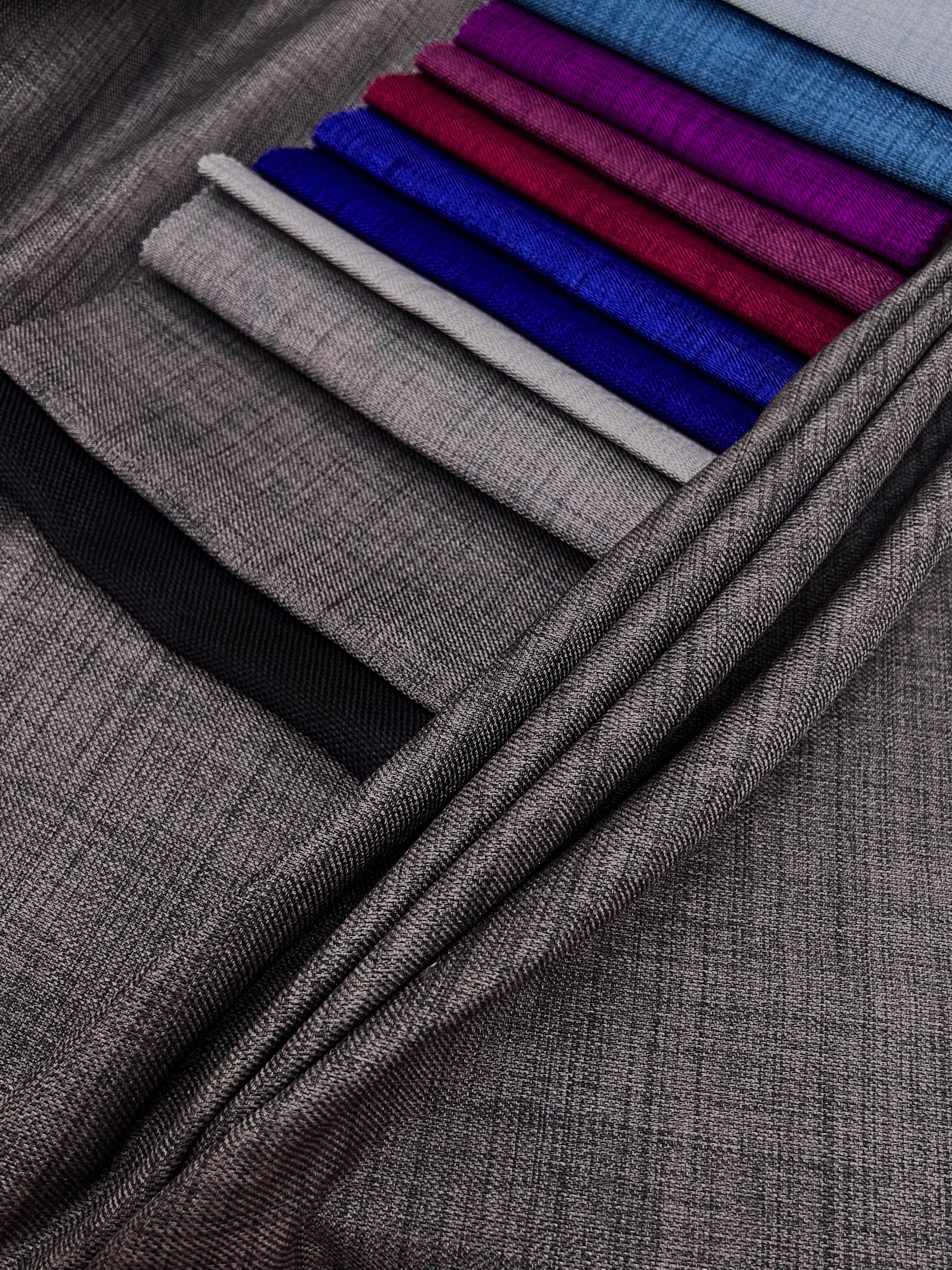 Plain linen curtain with blackout lining, graphite color