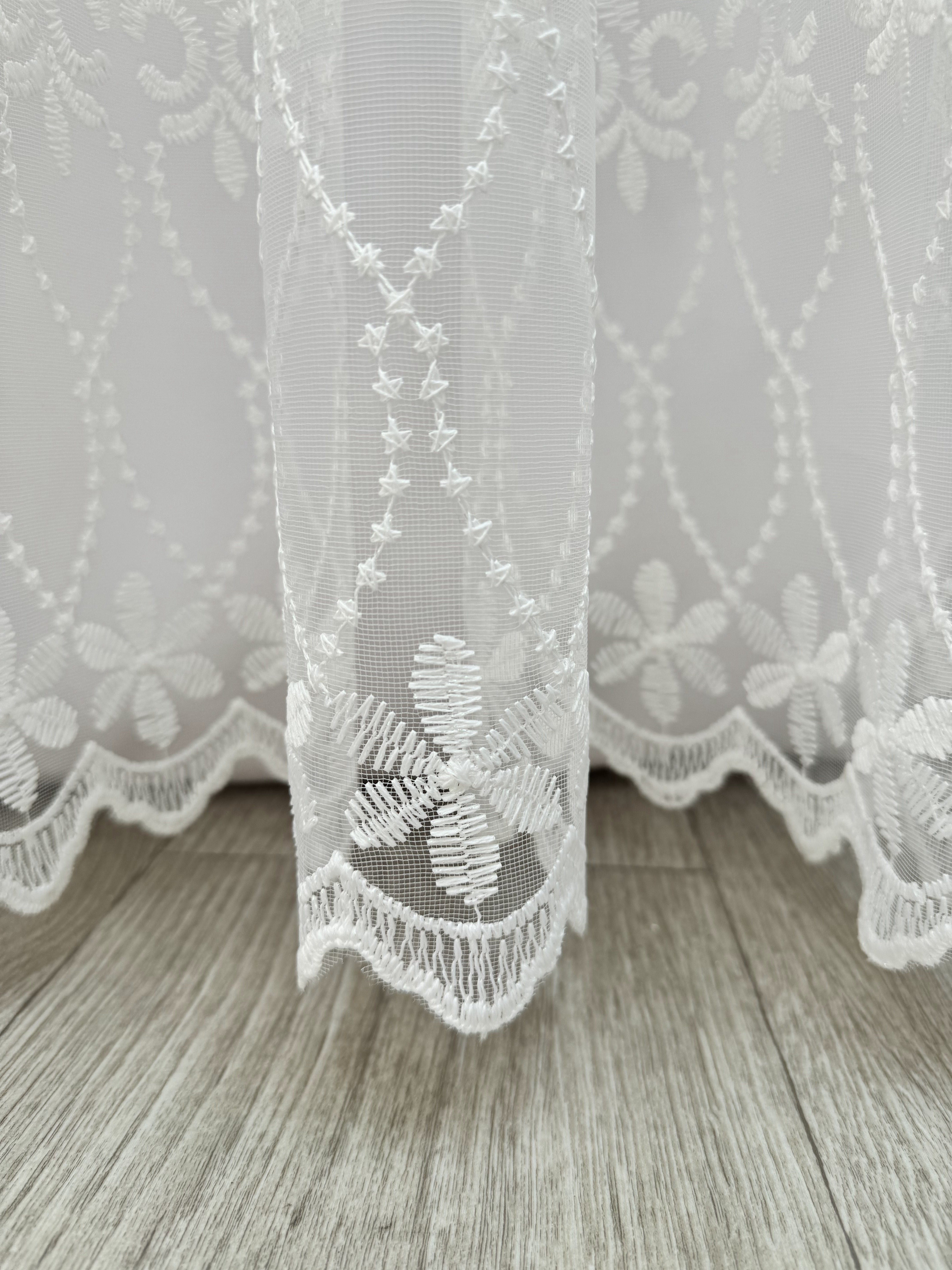 Sheer curtain based on fatin with embroidery, milk color