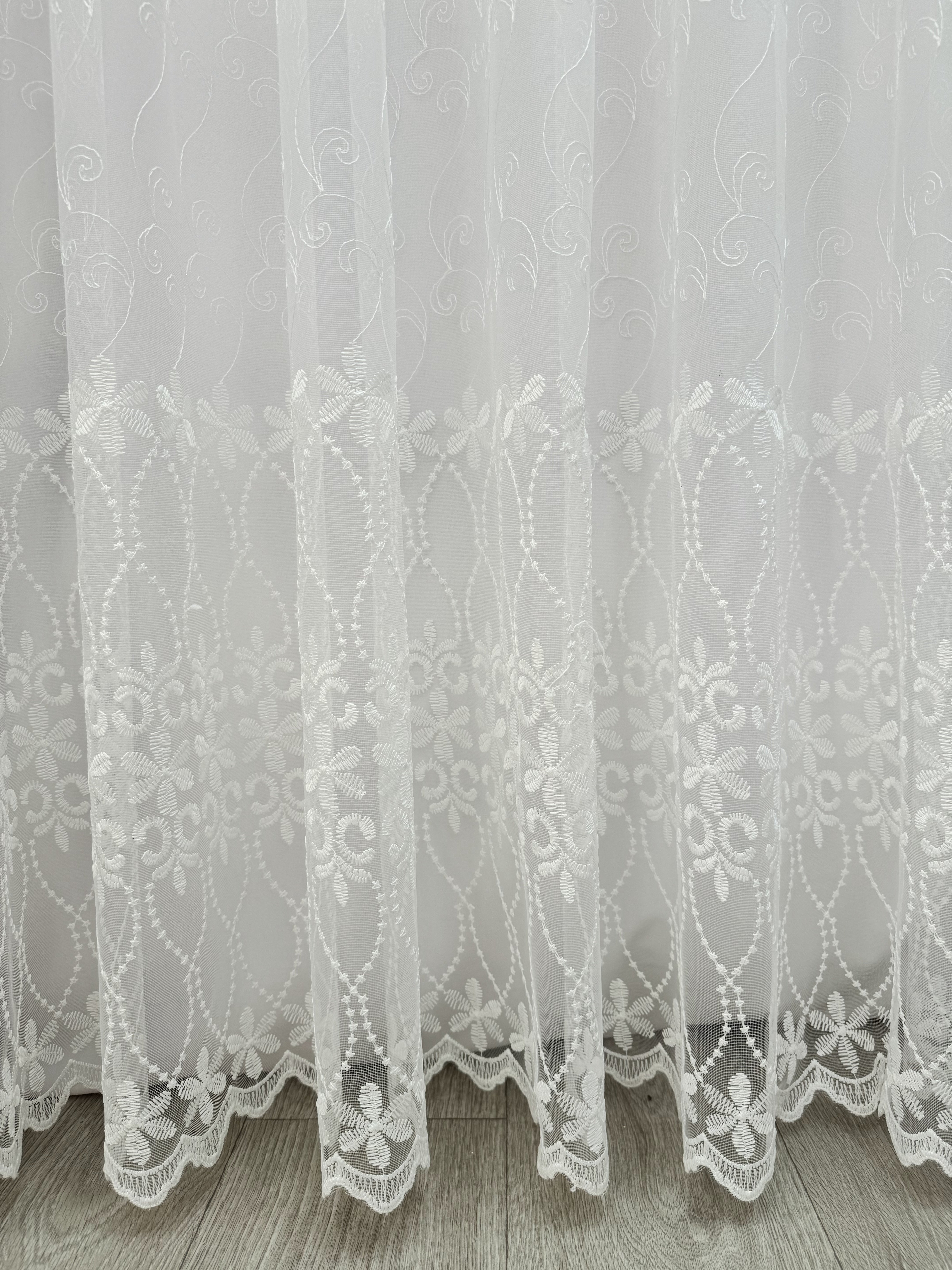 Sheer curtain based on fatin with embroidery, milk color