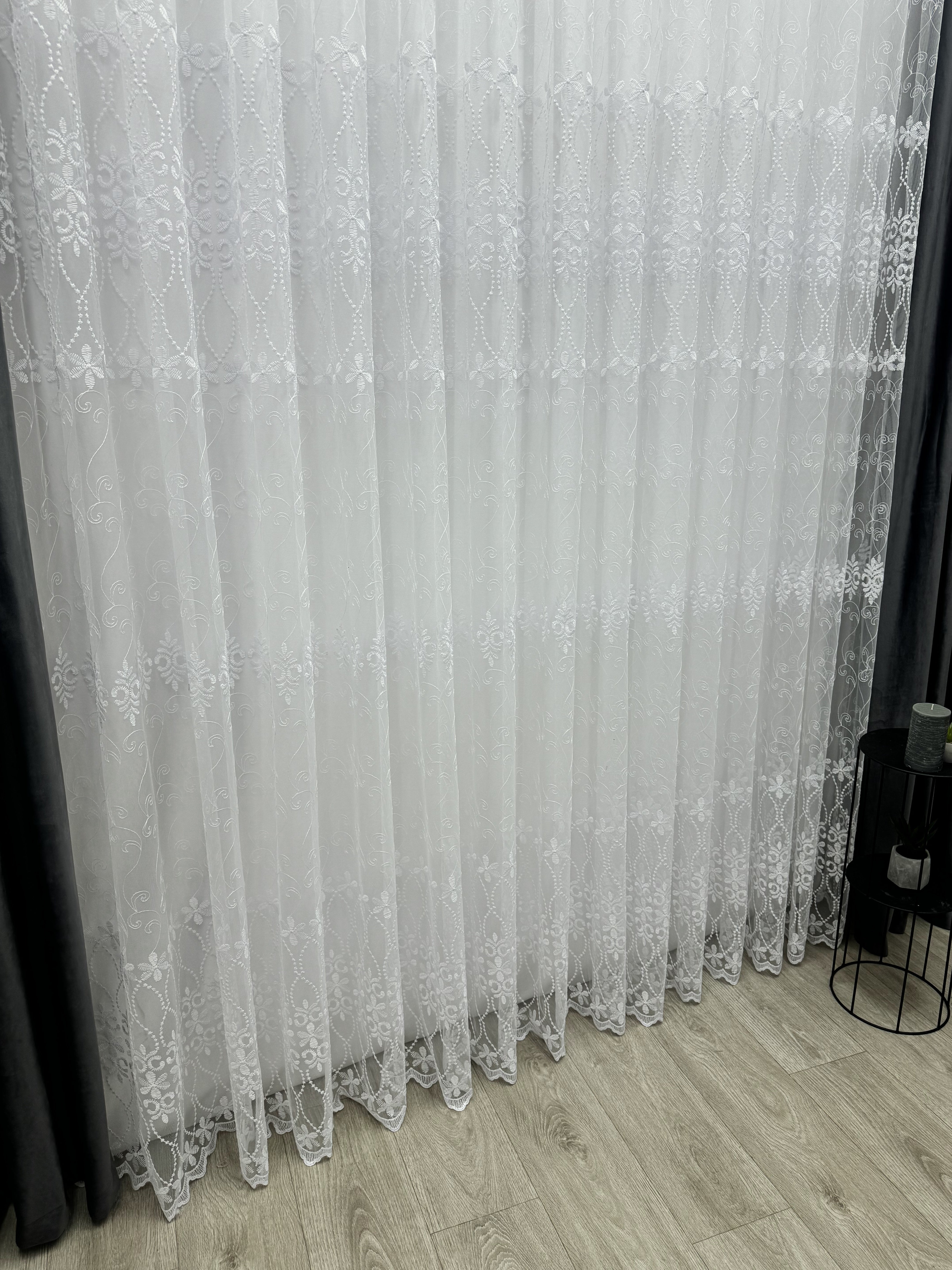 Sheer curtain based on fatin with embroidery, white color