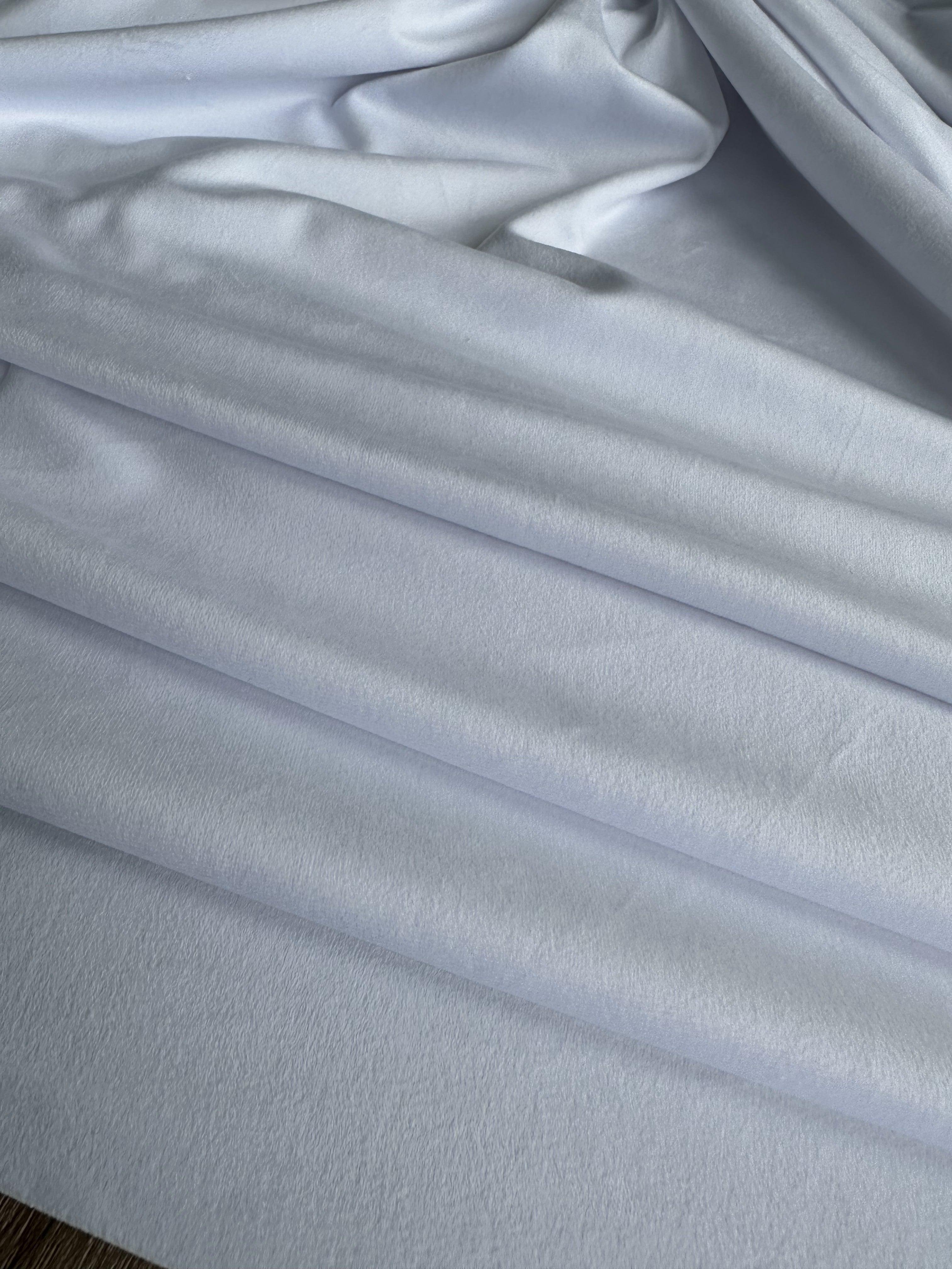 Velvet plain curtains, white color