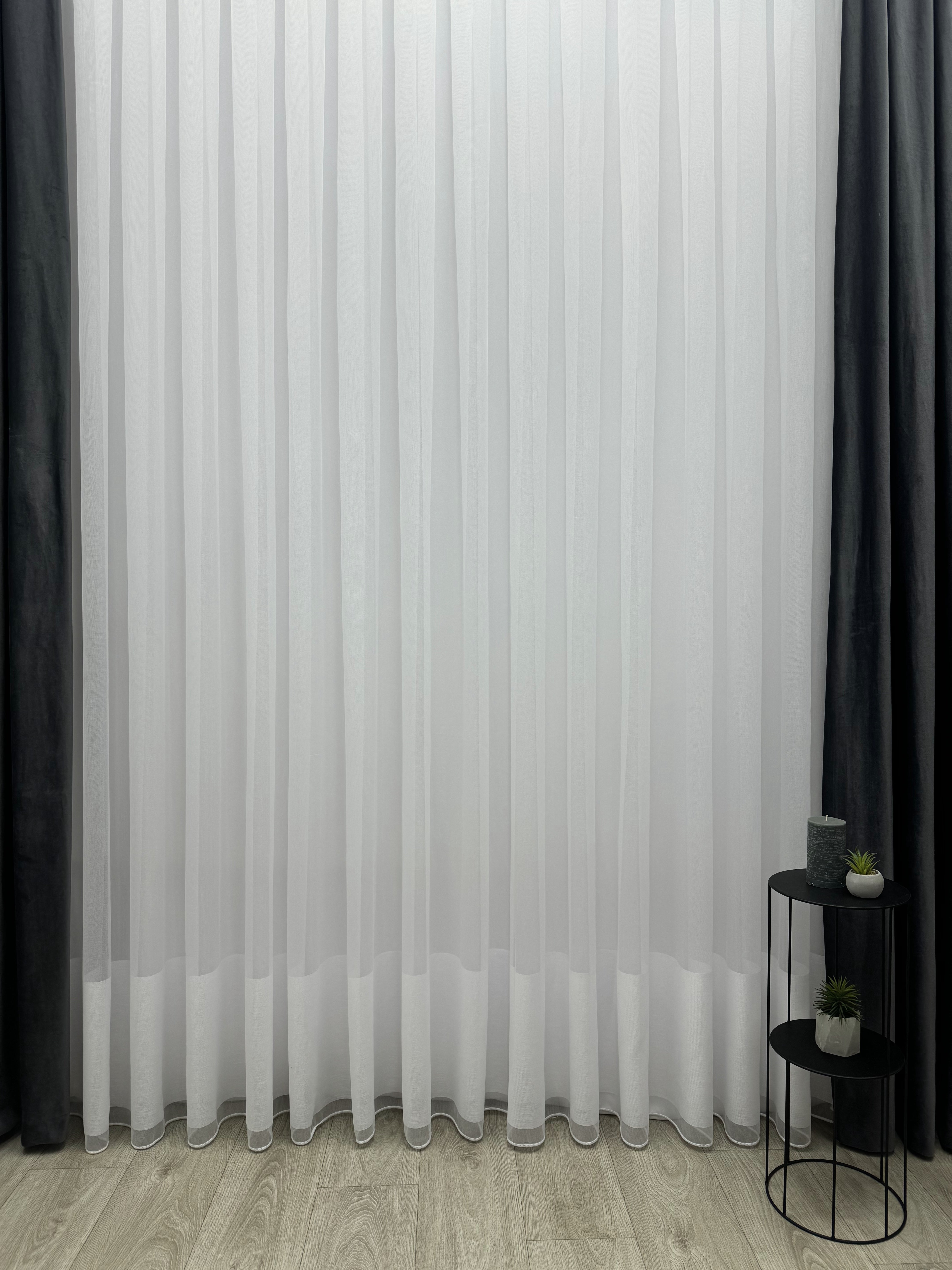 Bamboo-based sheer curtain with stripe on the bottom, white color