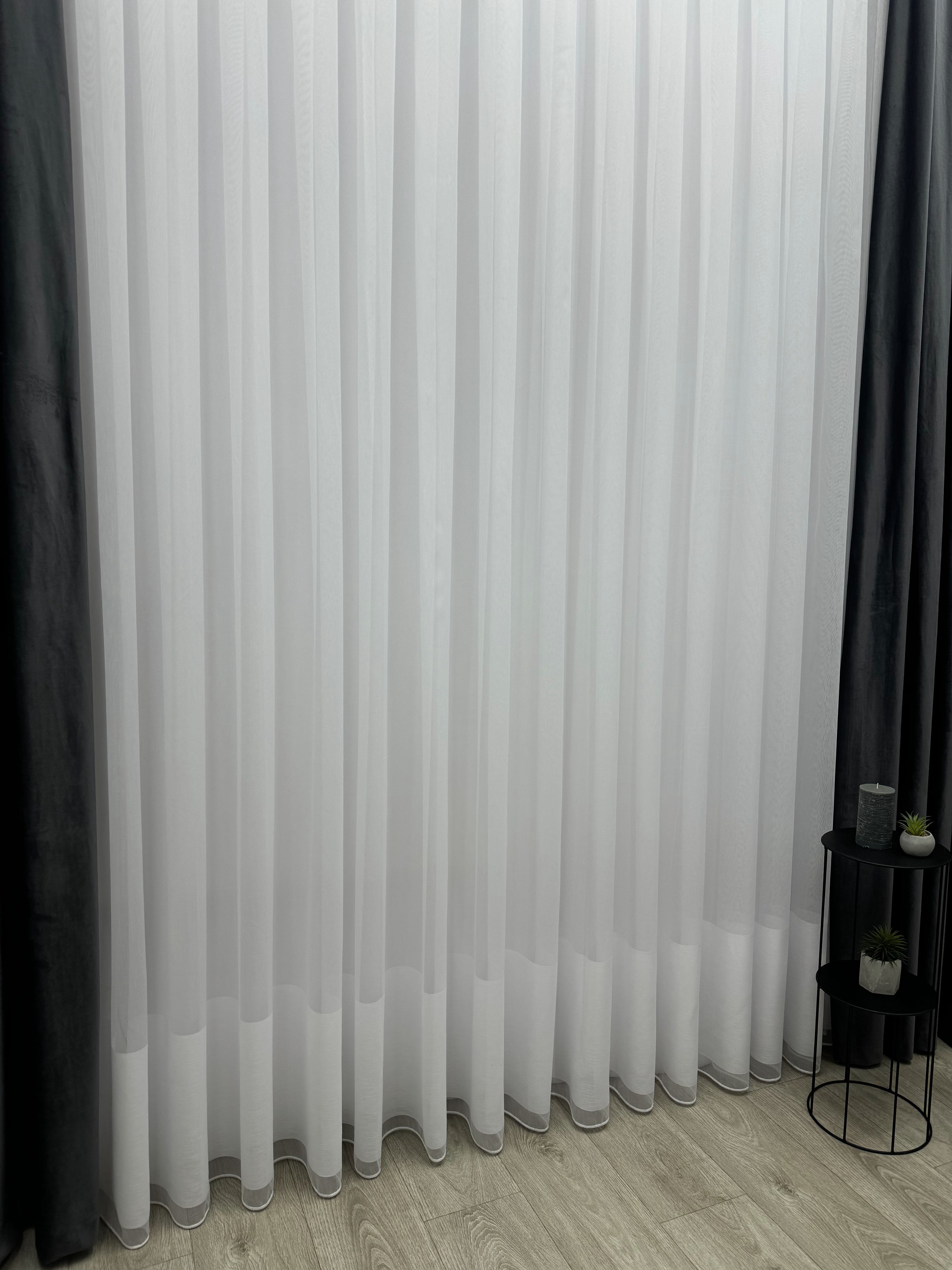 Bamboo-based sheer curtain with stripe on the bottom, white color