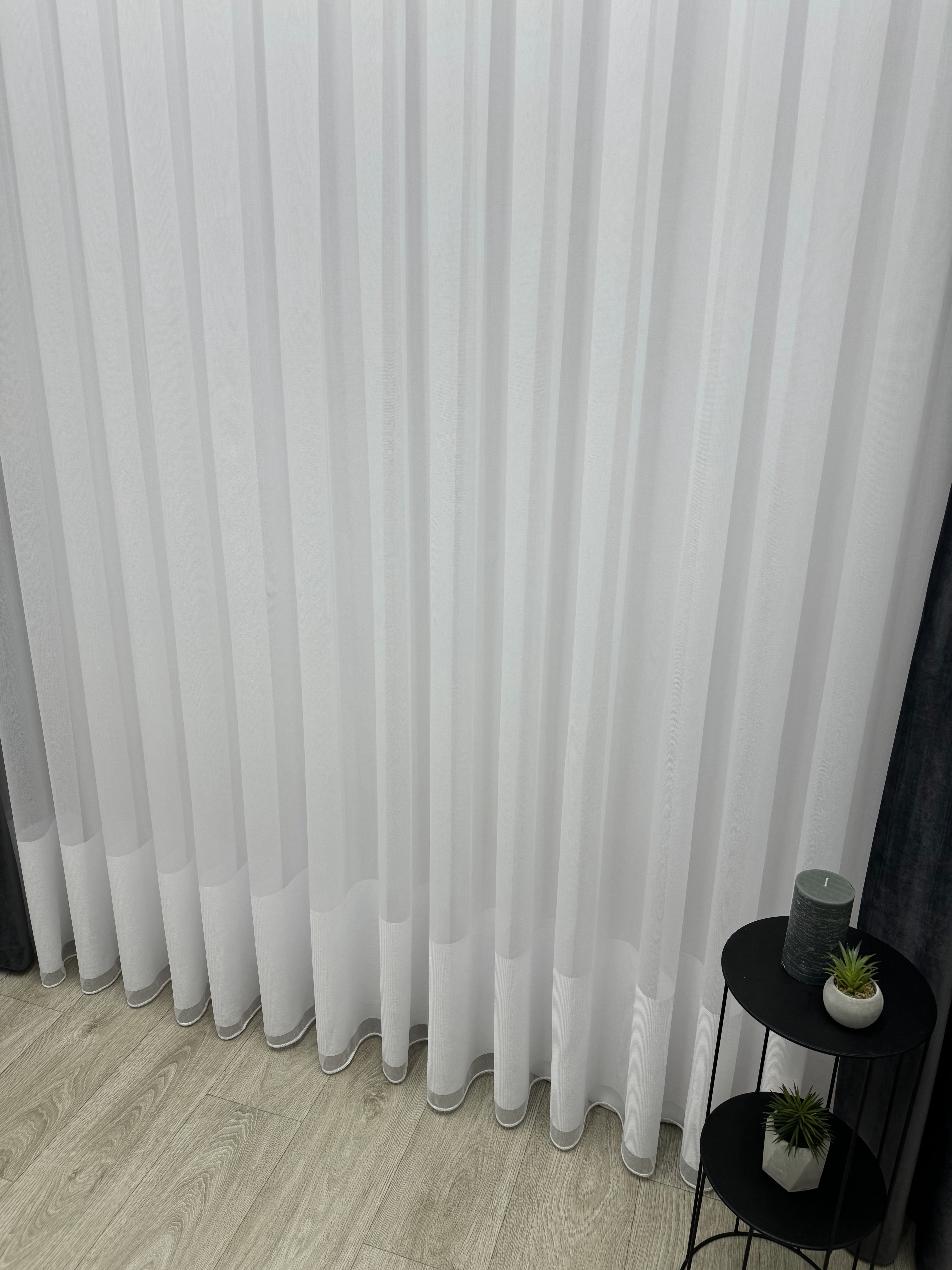 Bamboo-based sheer curtain with stripe on the bottom, white color