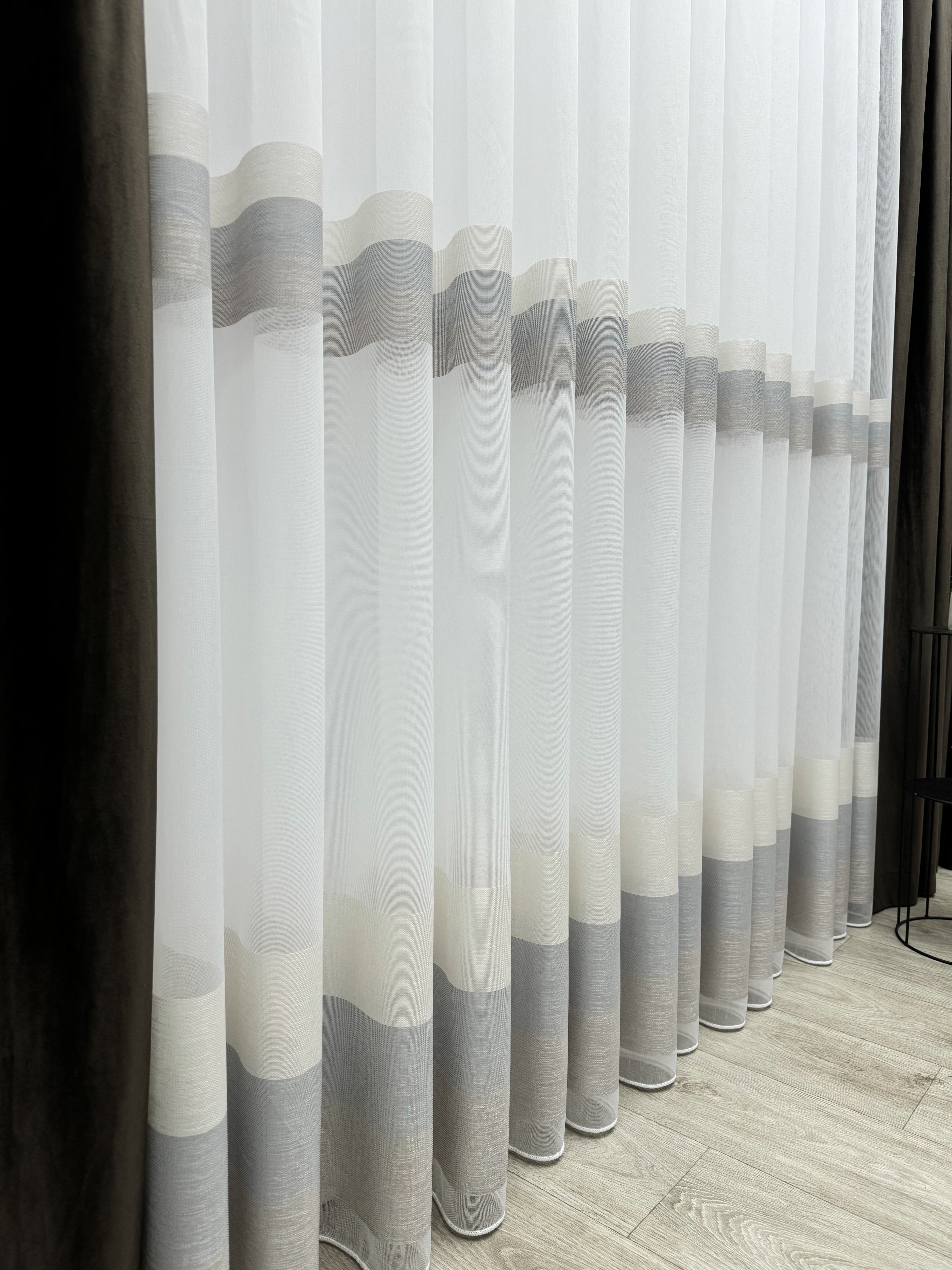 Bamboo-based sheer curtain with stripes, brown color