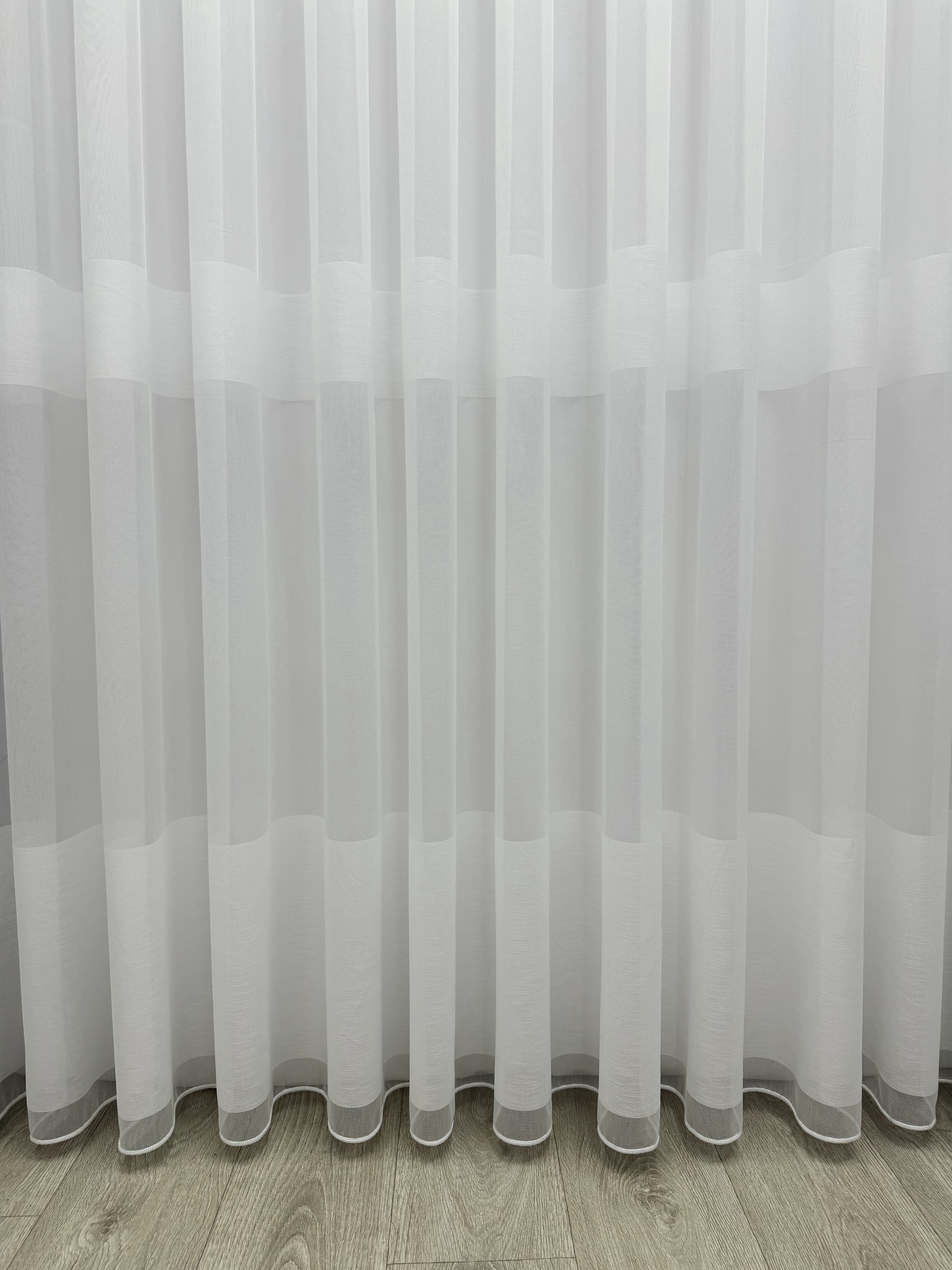 Bamboo-based sheer curtain with stripes, white color