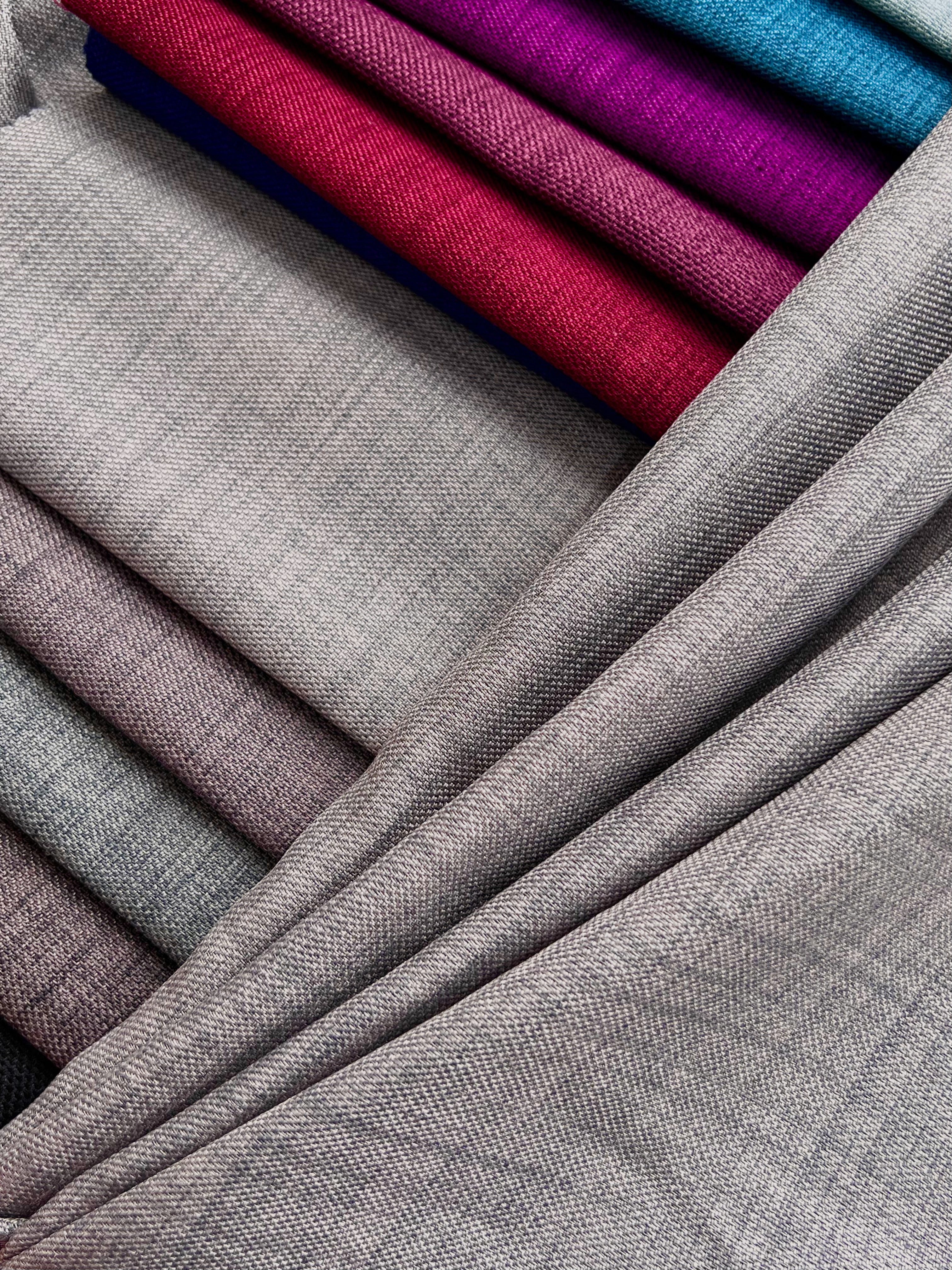 Plain linen curtain with blackout lining, light gray color