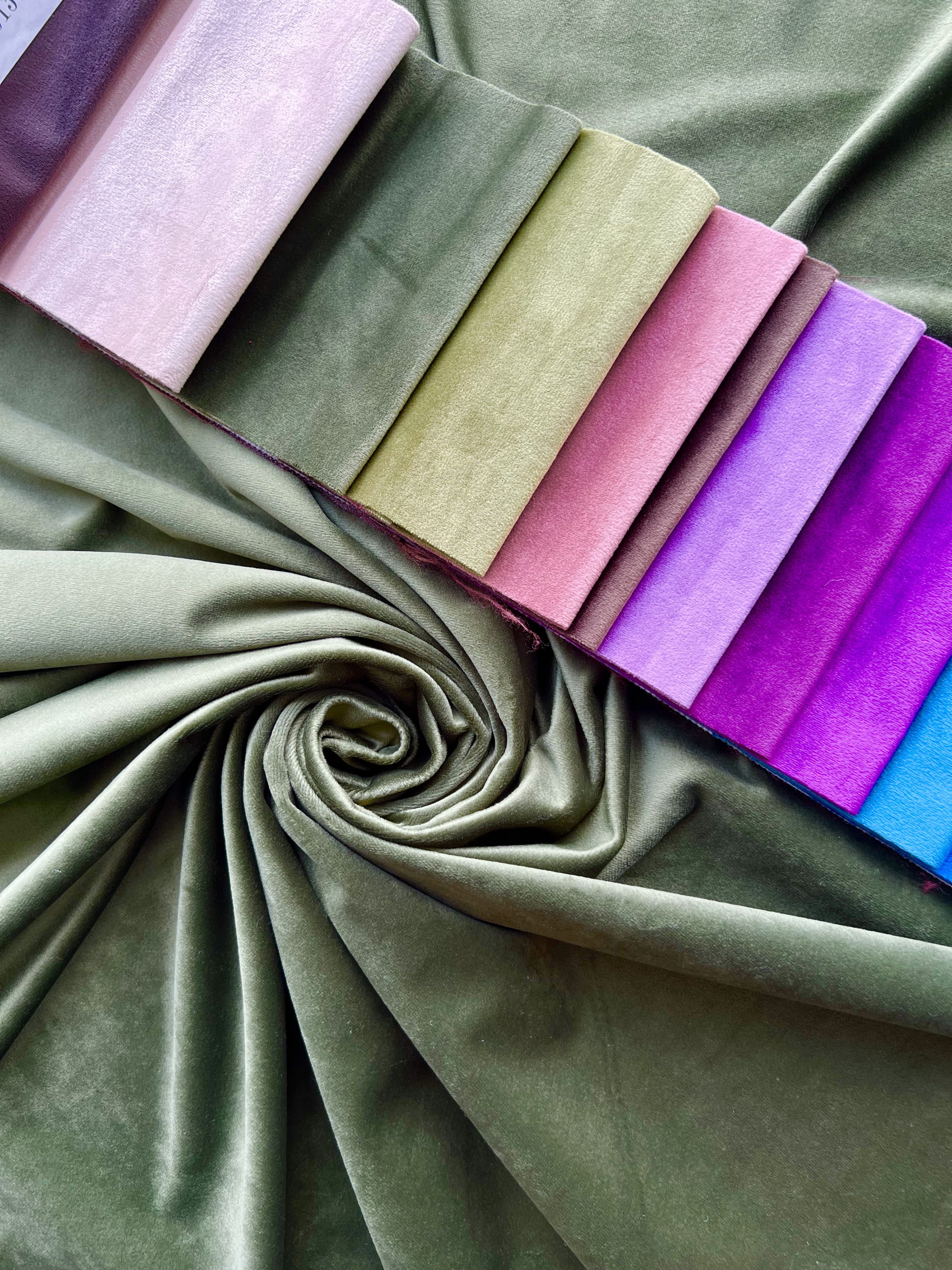 Velvet plain curtains, green color