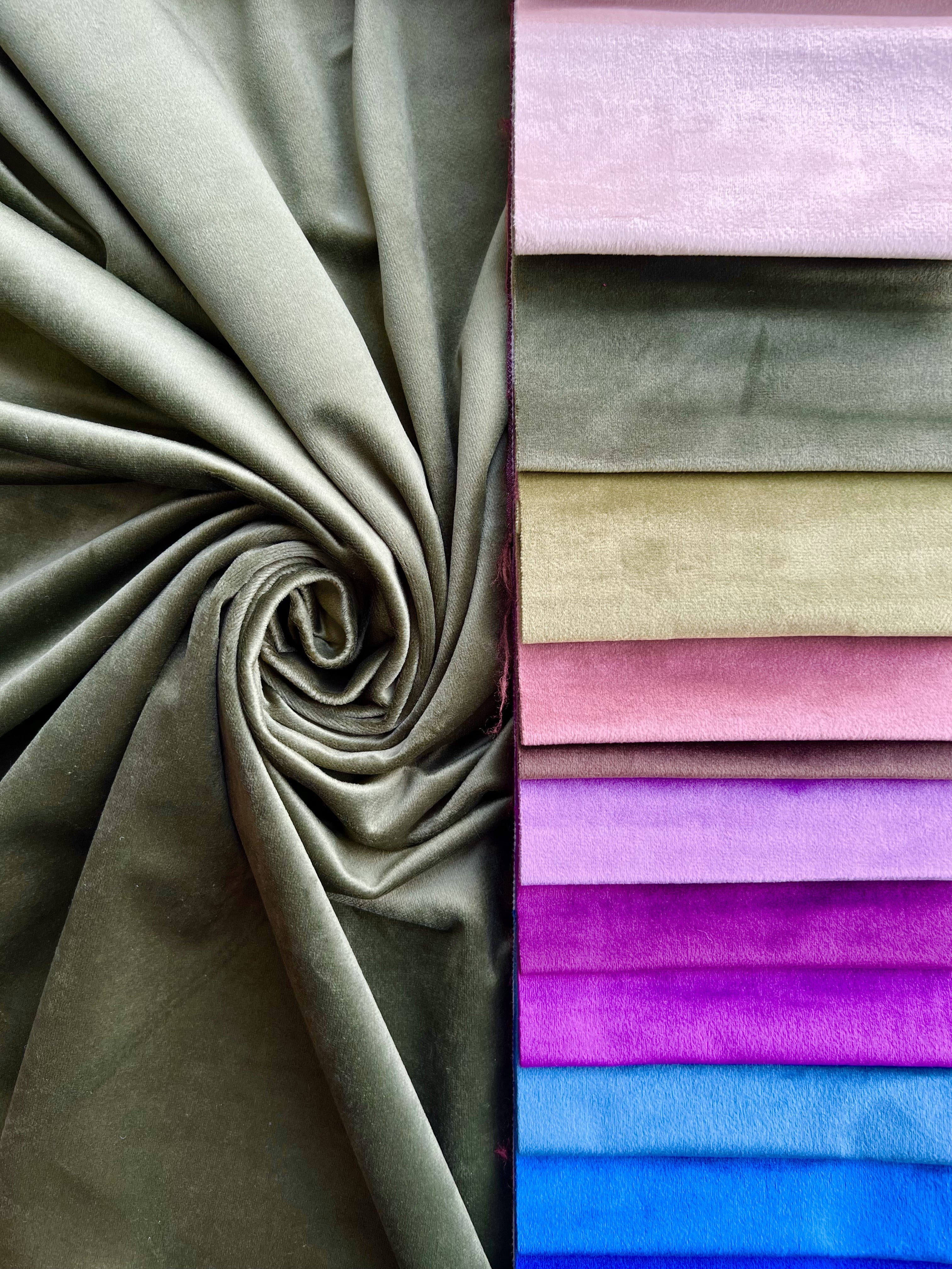 Velvet plain curtains, green color