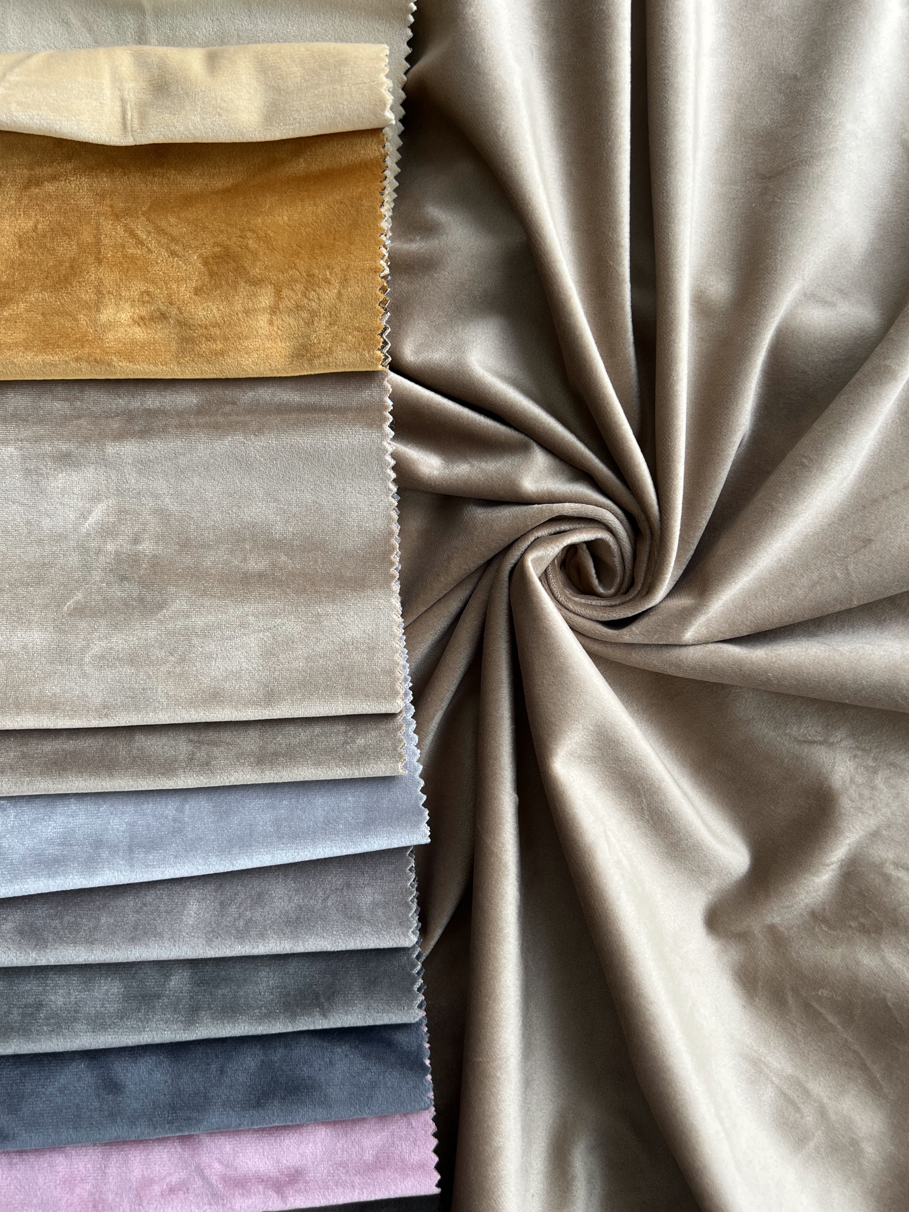 Velvet plain curtains, gold color