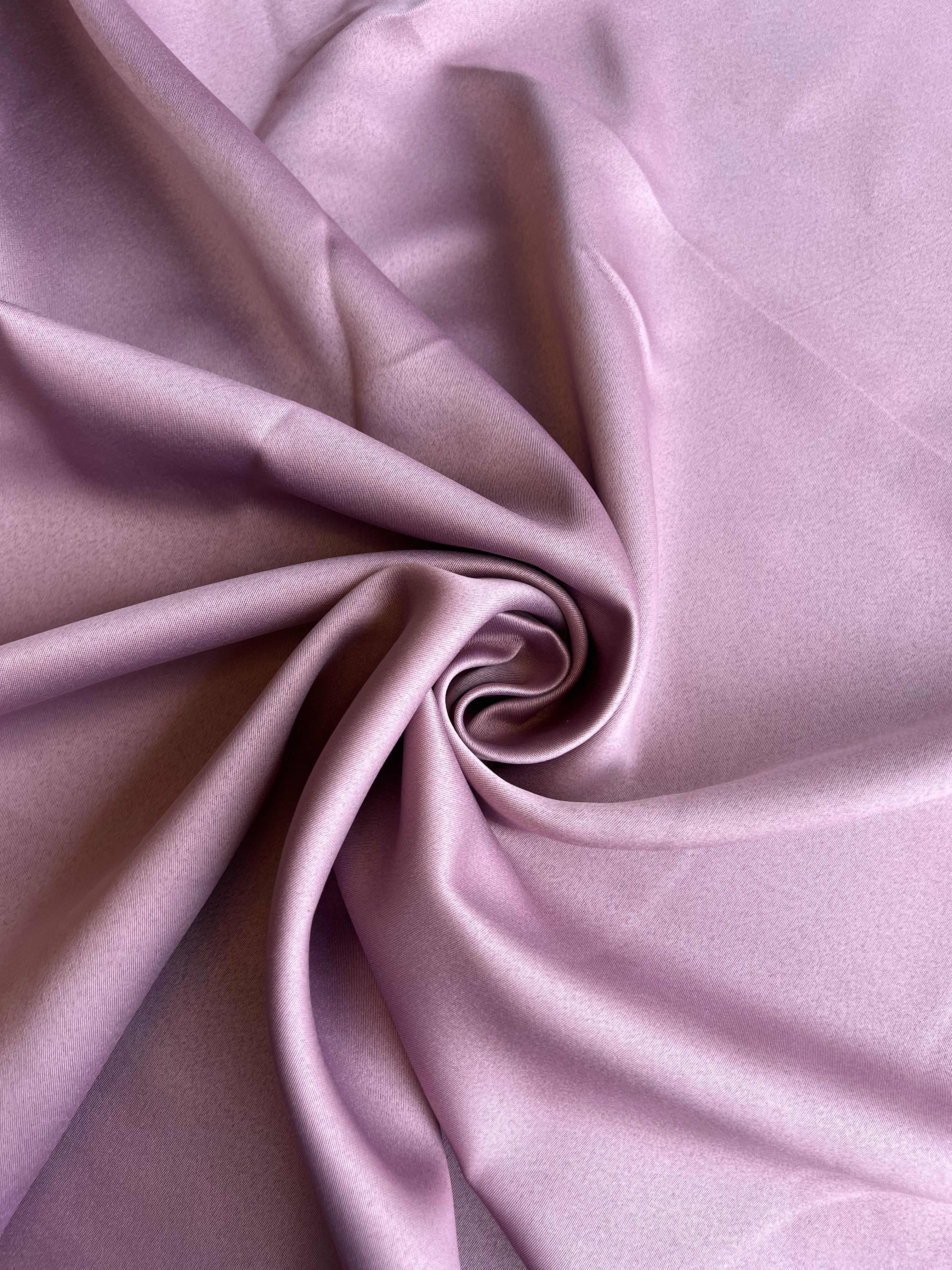 Monochrome "Blackout" curtain, lavender color