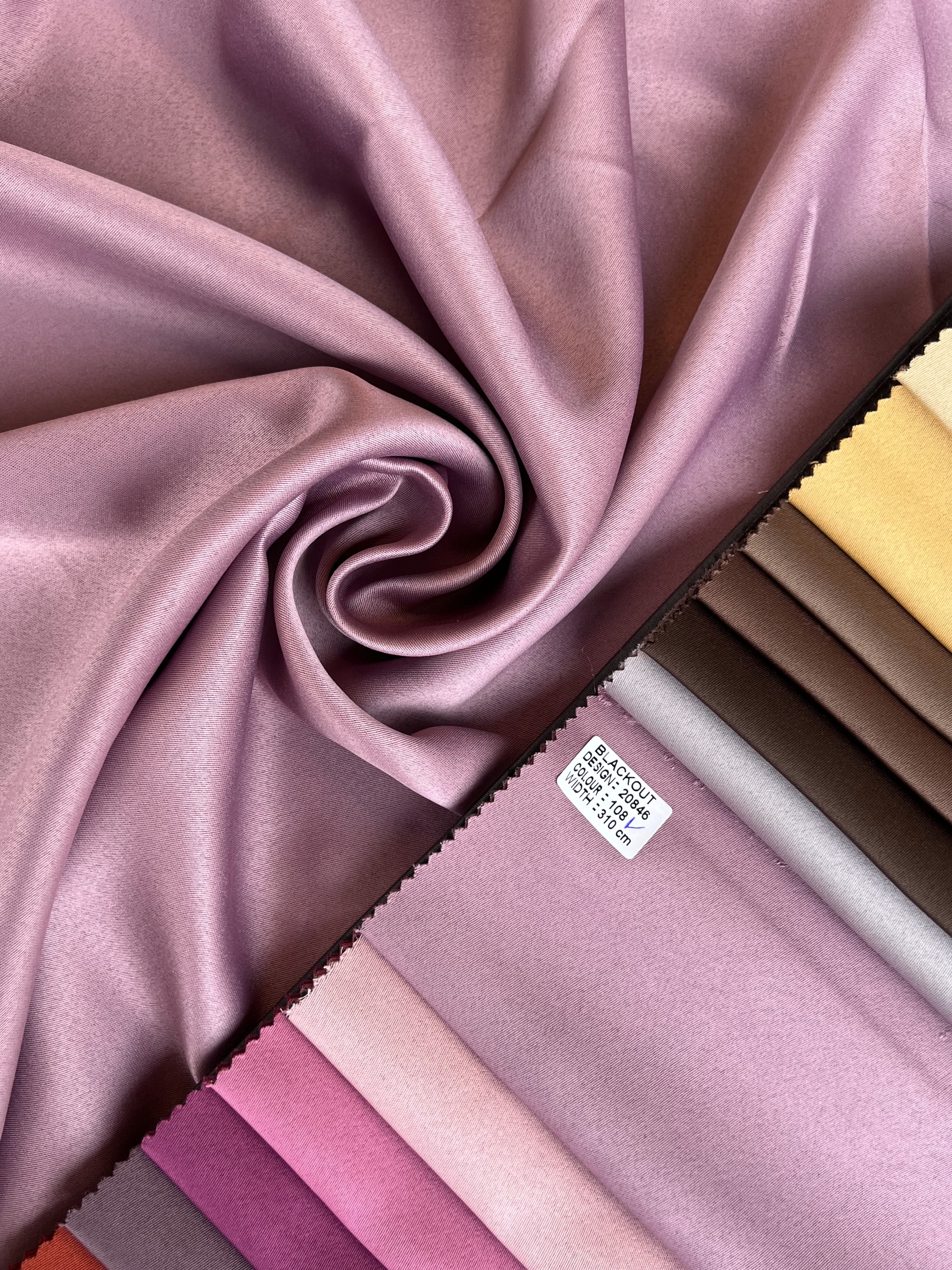 Monochrome "Blackout" curtain, lavender color