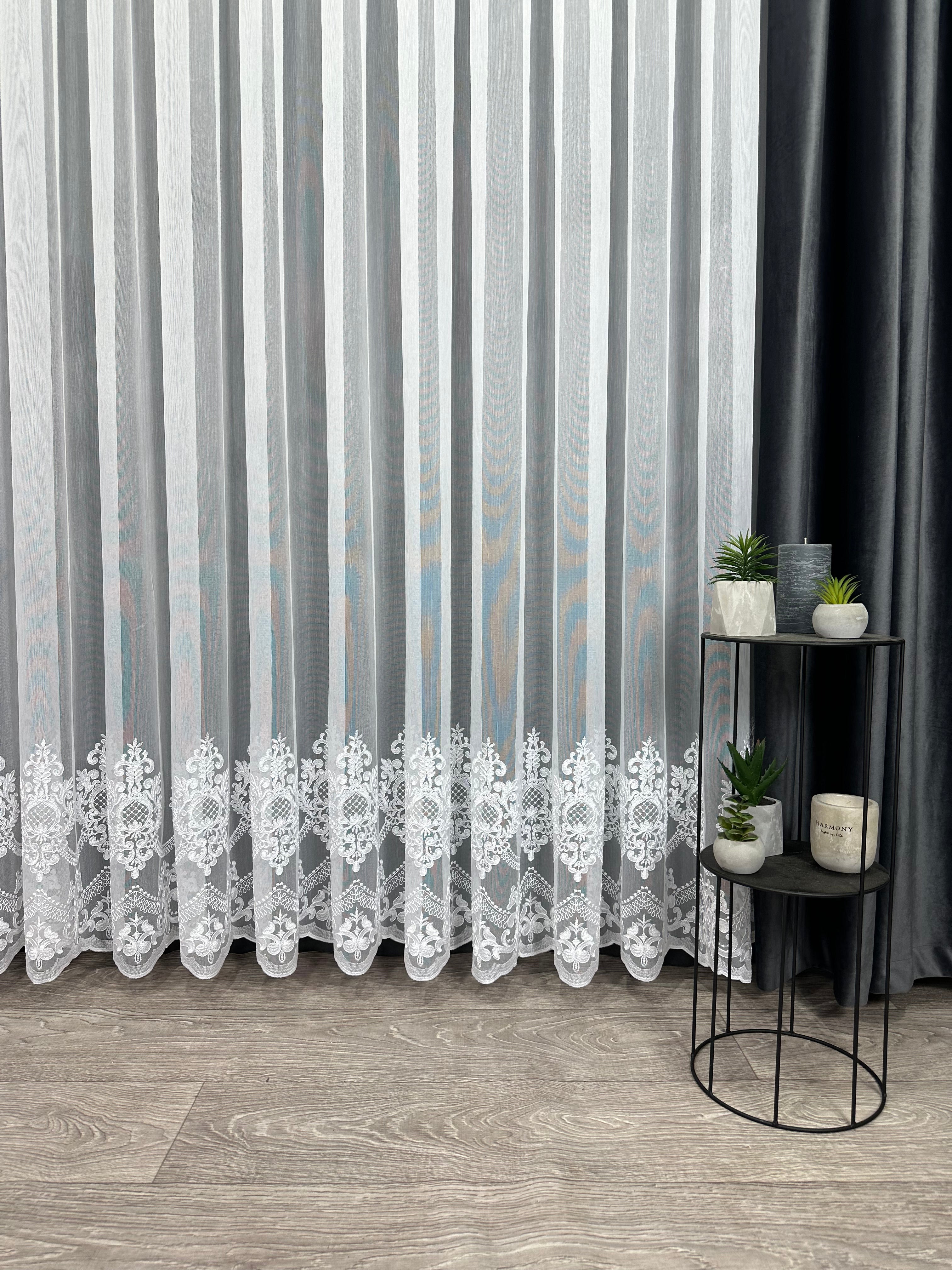 Bamboo-based sheer curtain with corded embroidery, white color