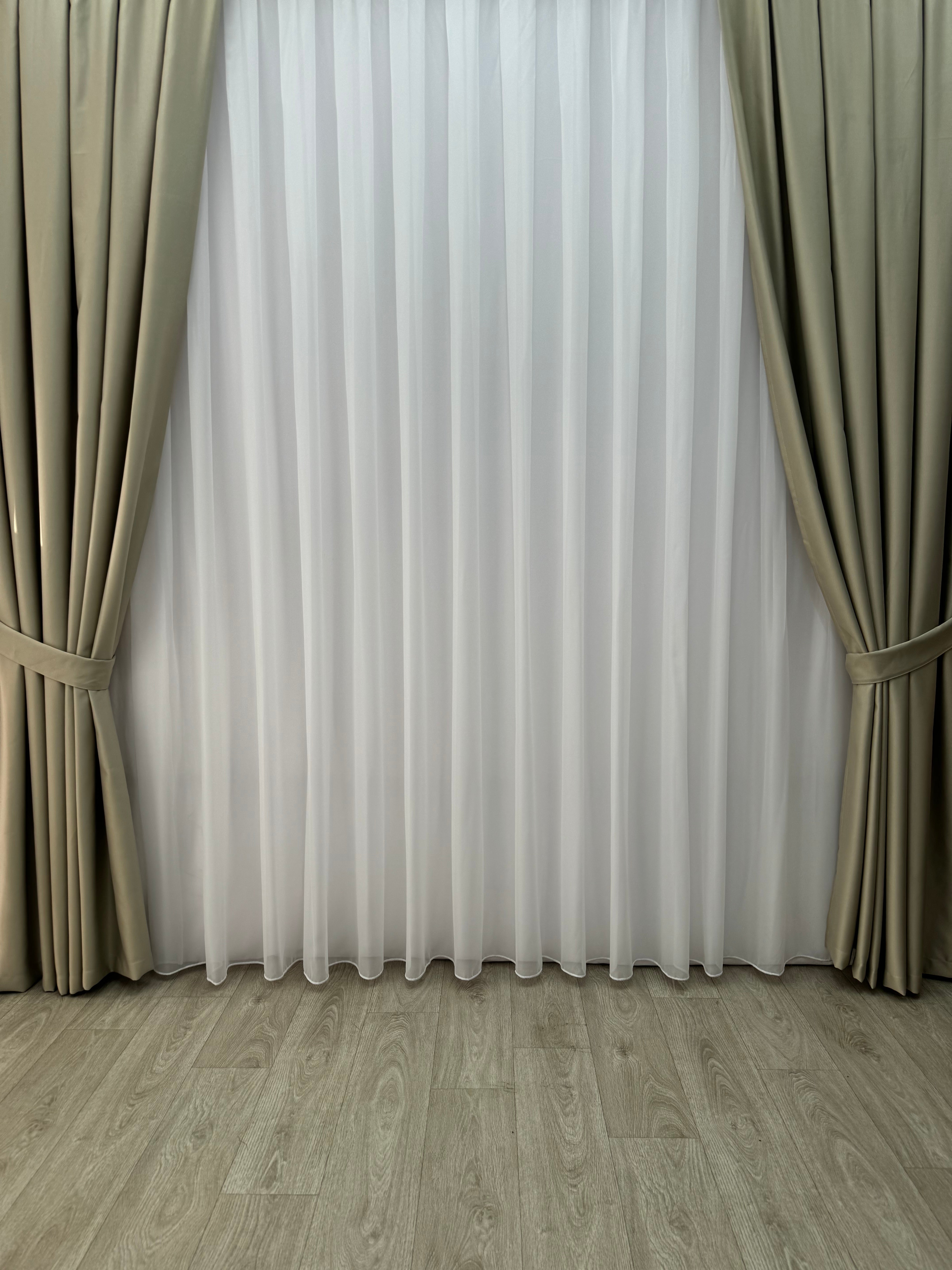 Monochrome "Blackout" curtain, gray-beige color