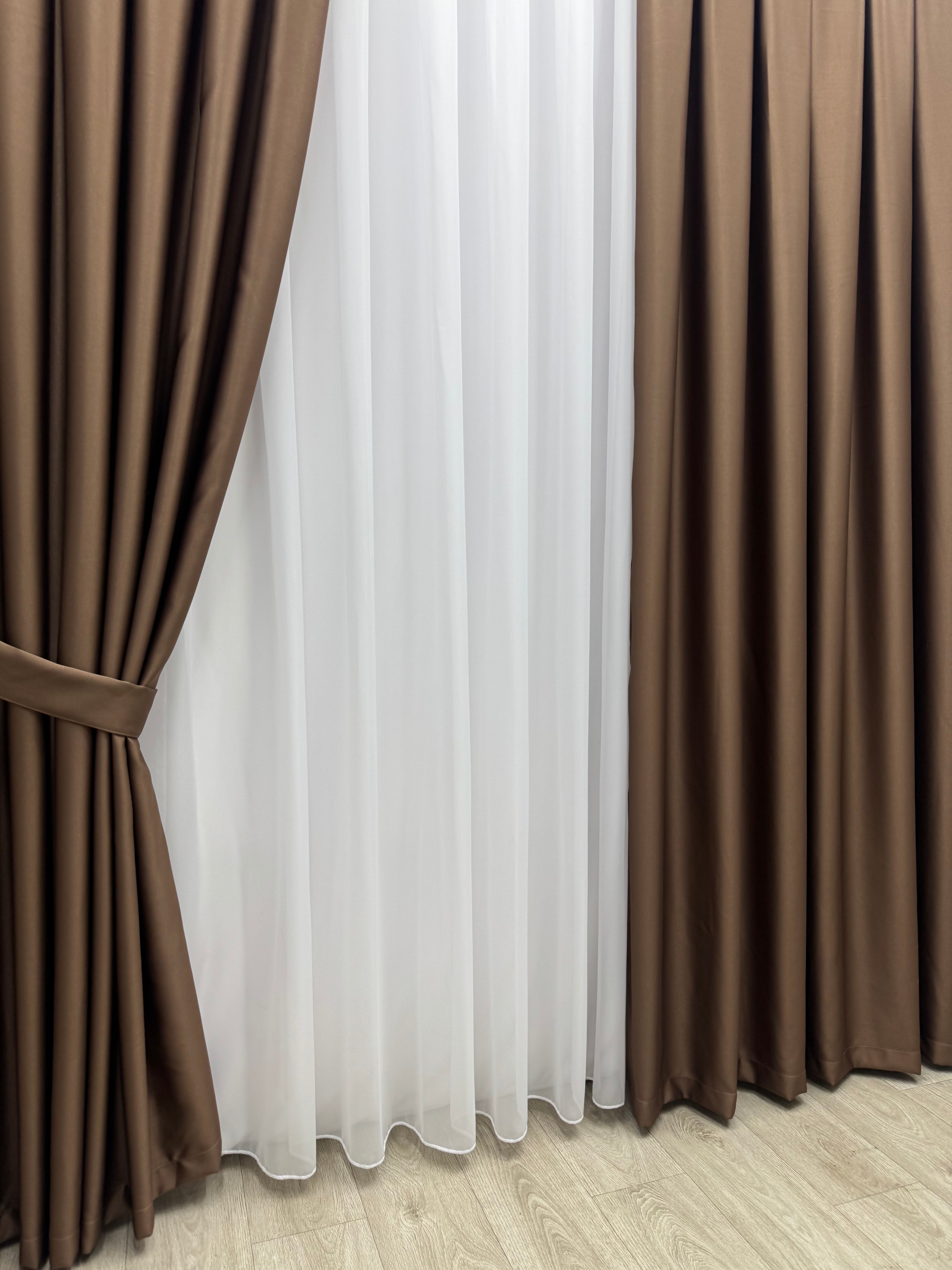 Monochrome "Blackout" curtain, light brown color