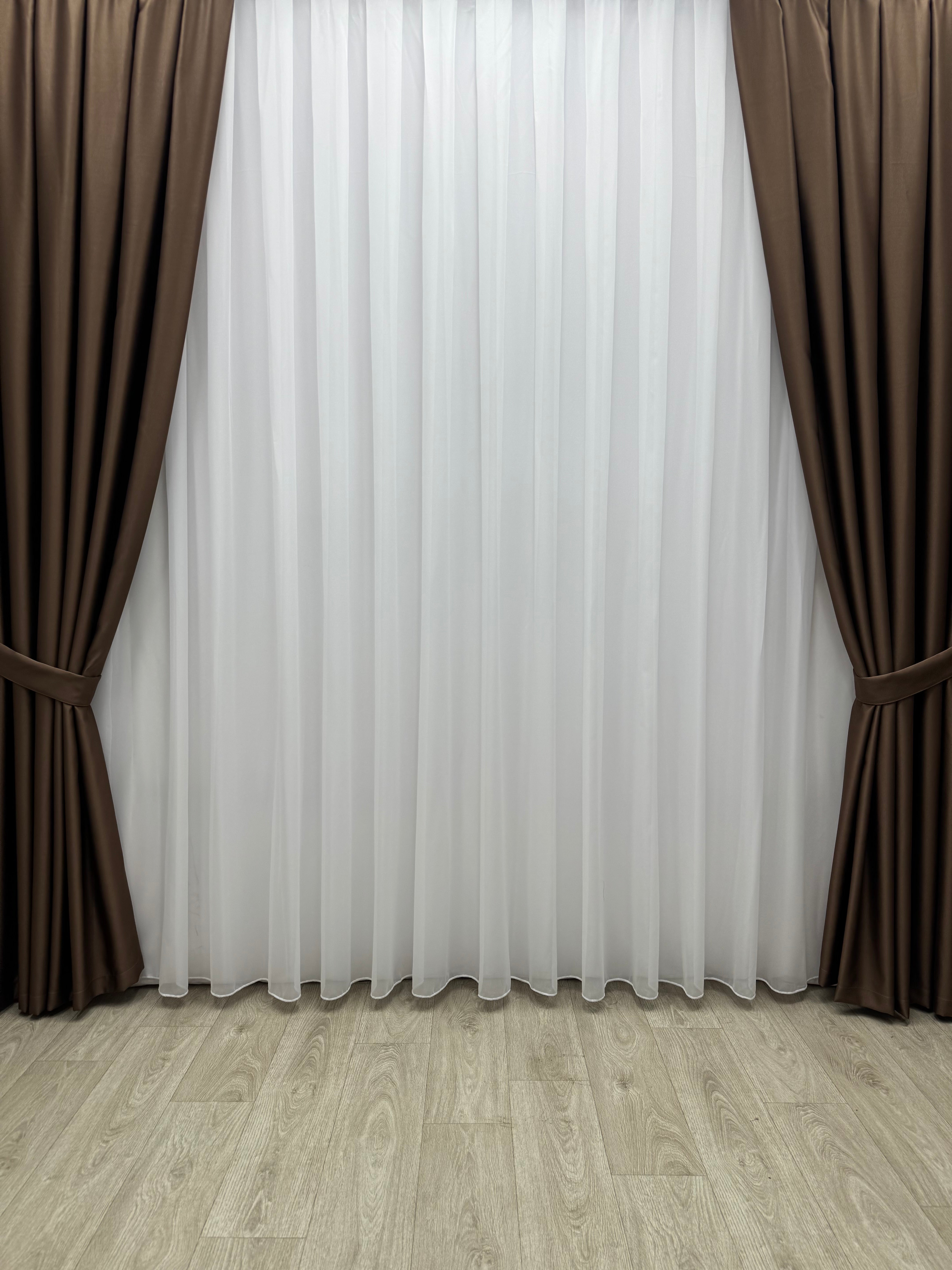 Monochrome "Blackout" curtain, light brown color