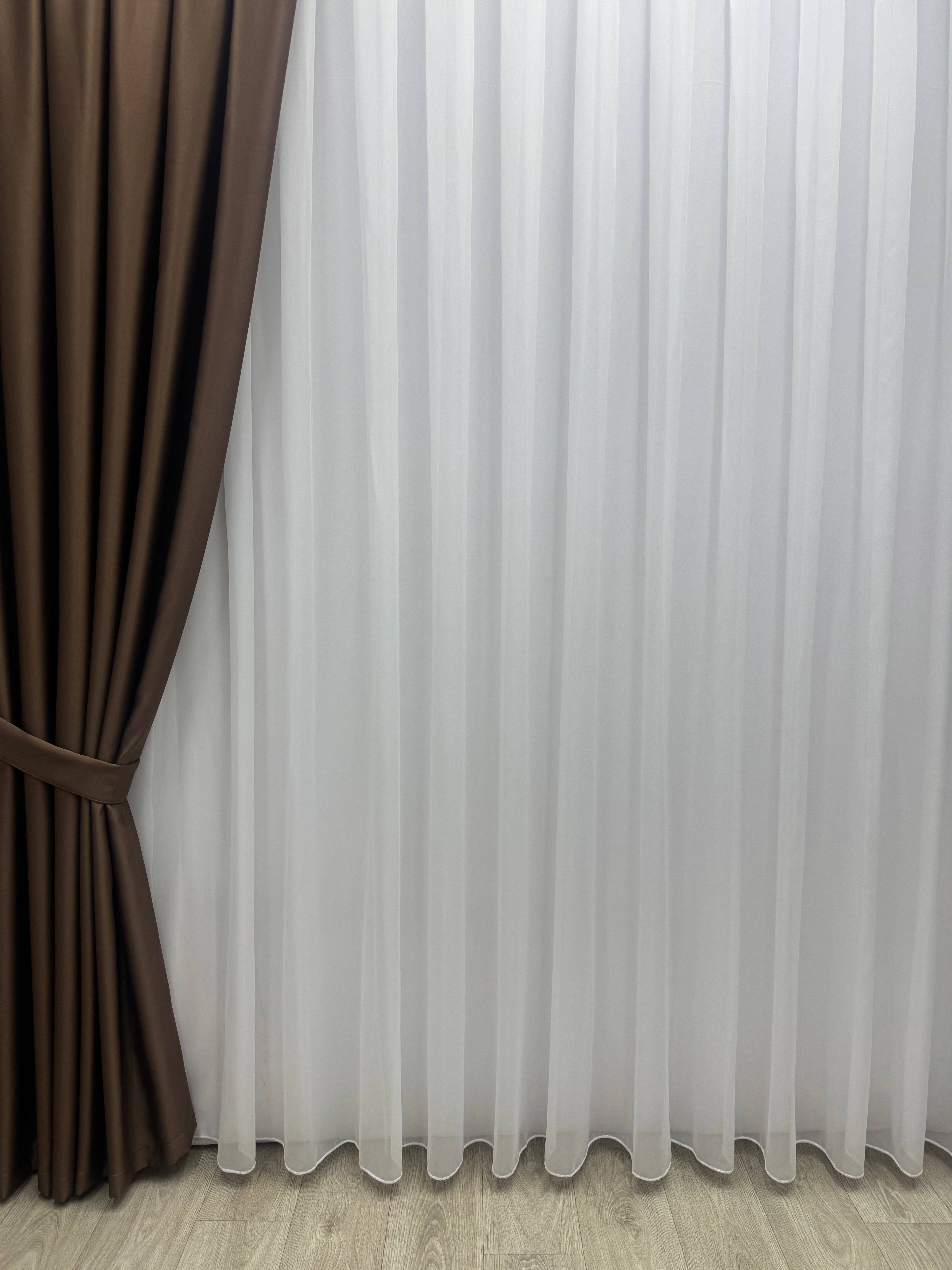 Monochrome "Blackout" curtain, light brown color