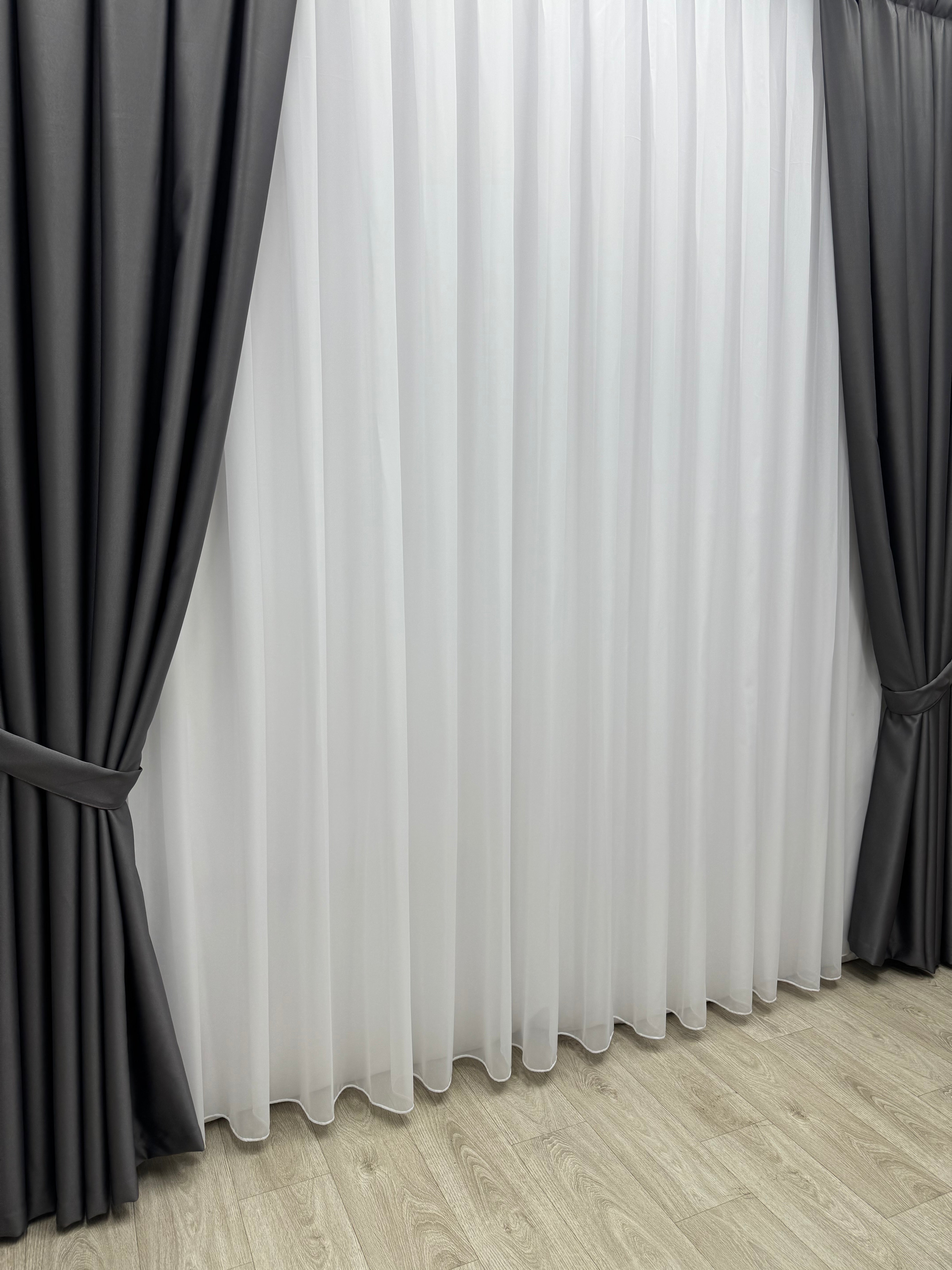 Monochrome "Blackout" curtain, dark gray color