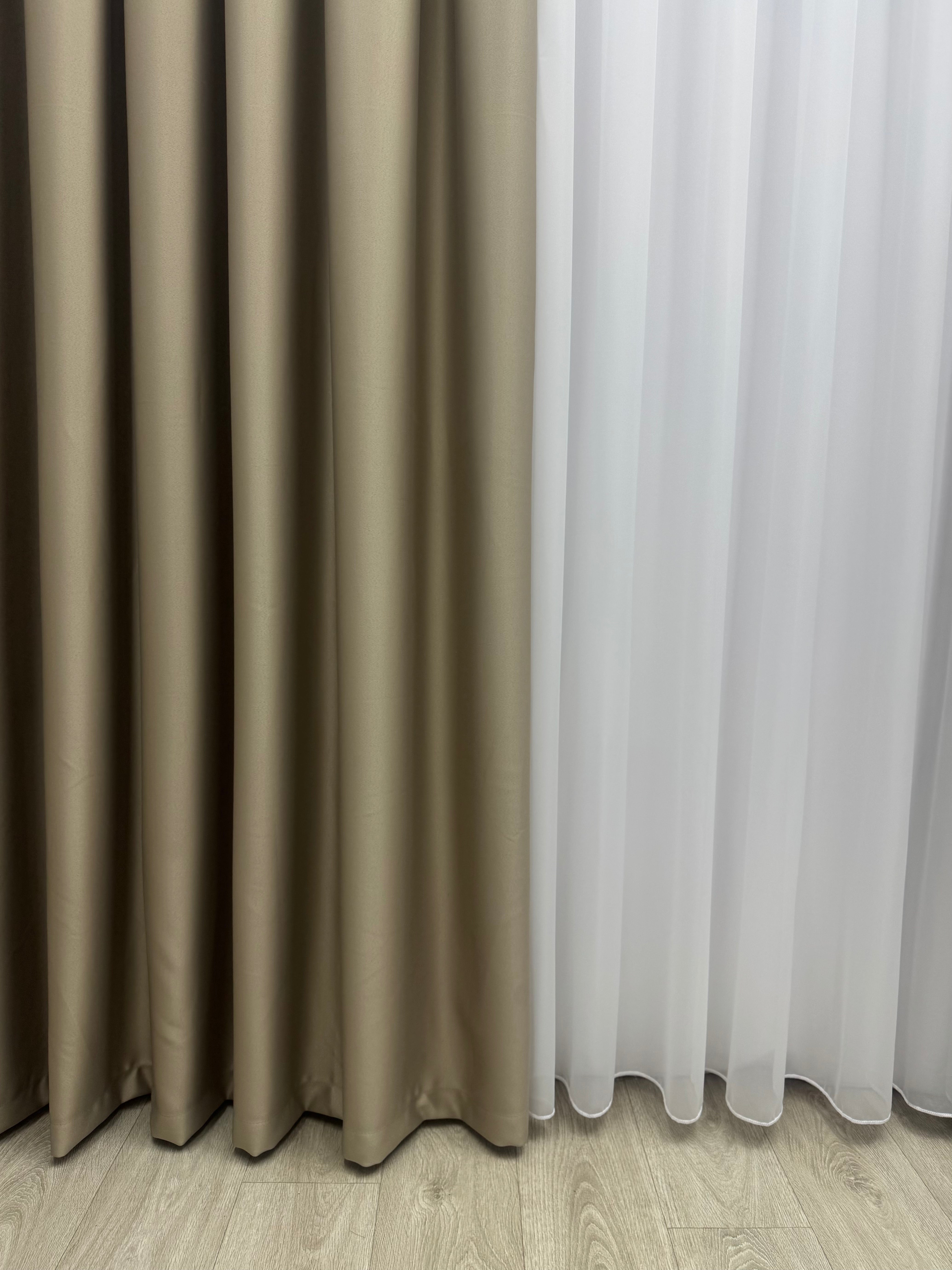 Monochrome "Blackout" curtain, cappuccino color