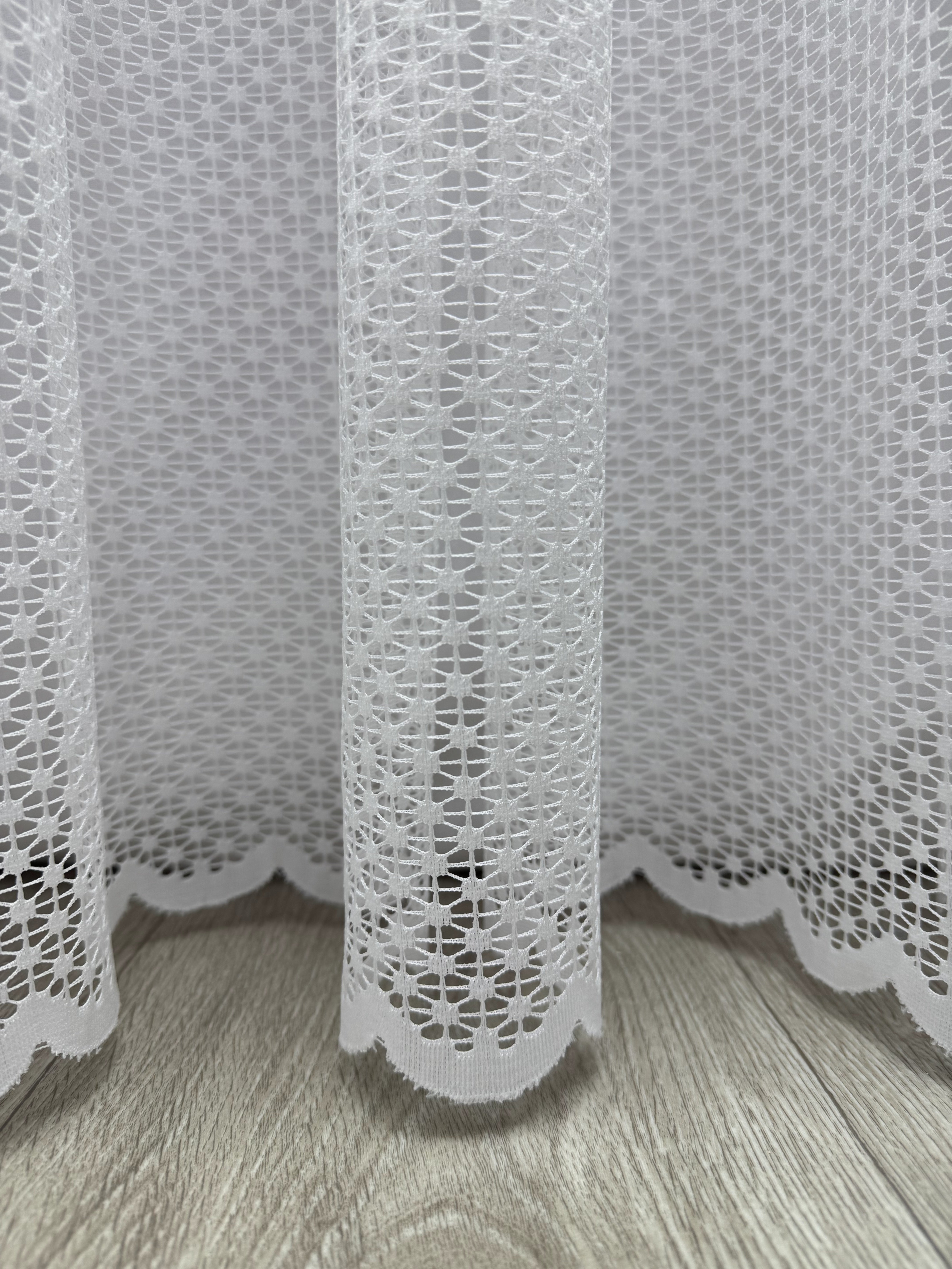 Guipure sheer curtain with embroidery, white color