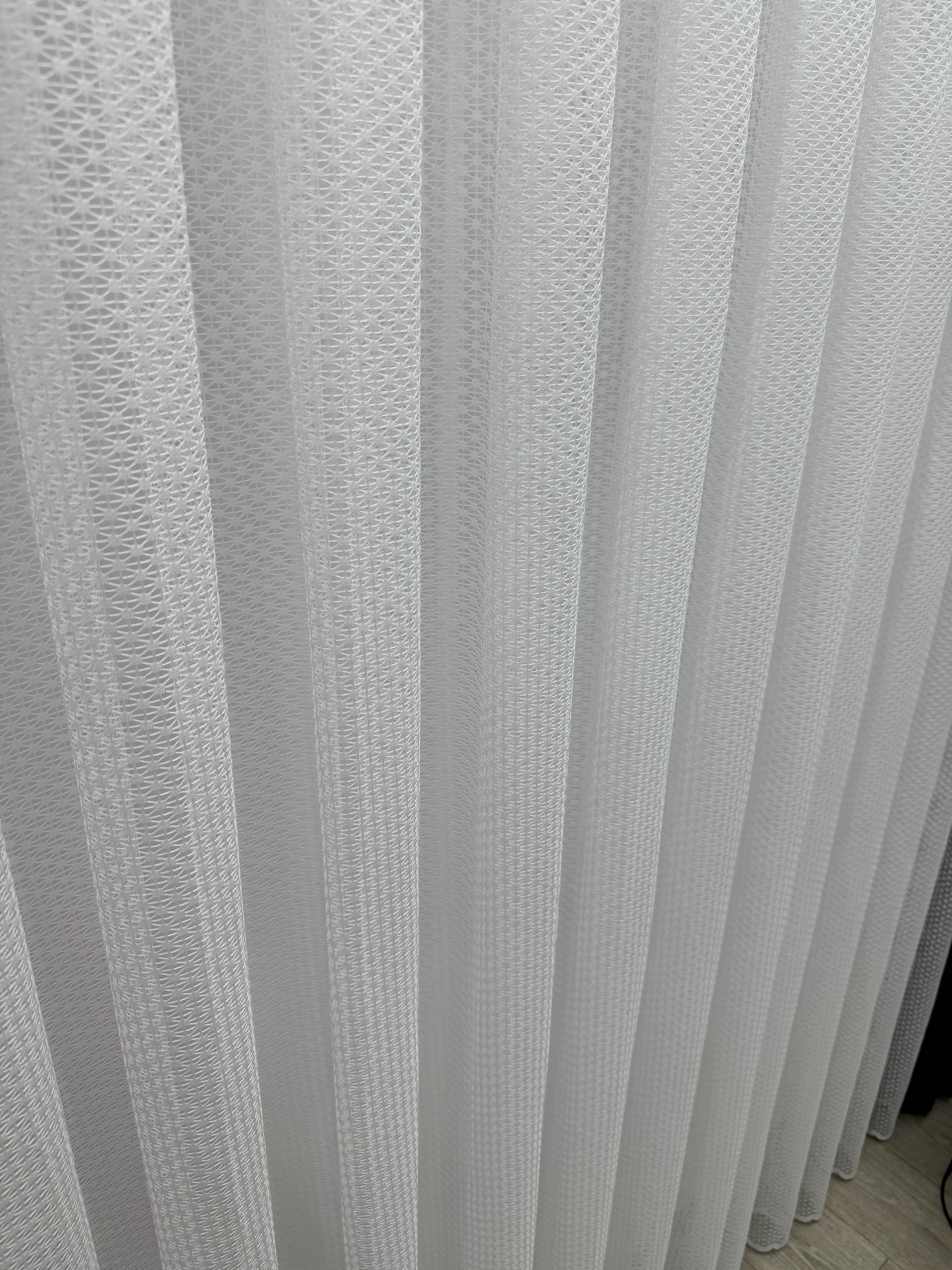 Guipure sheer curtain with embroidery, white color