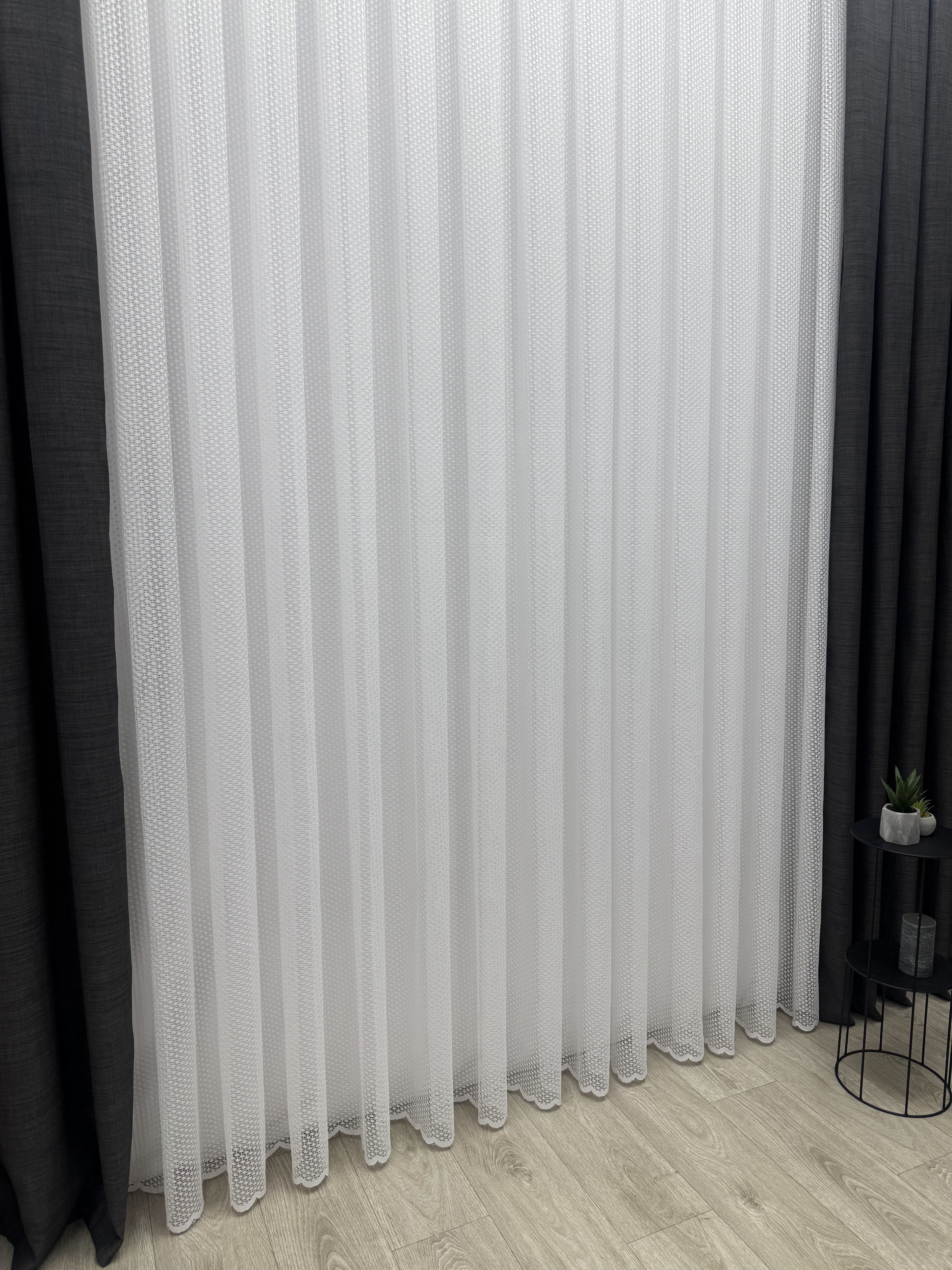 Guipure sheer curtain with embroidery, white color