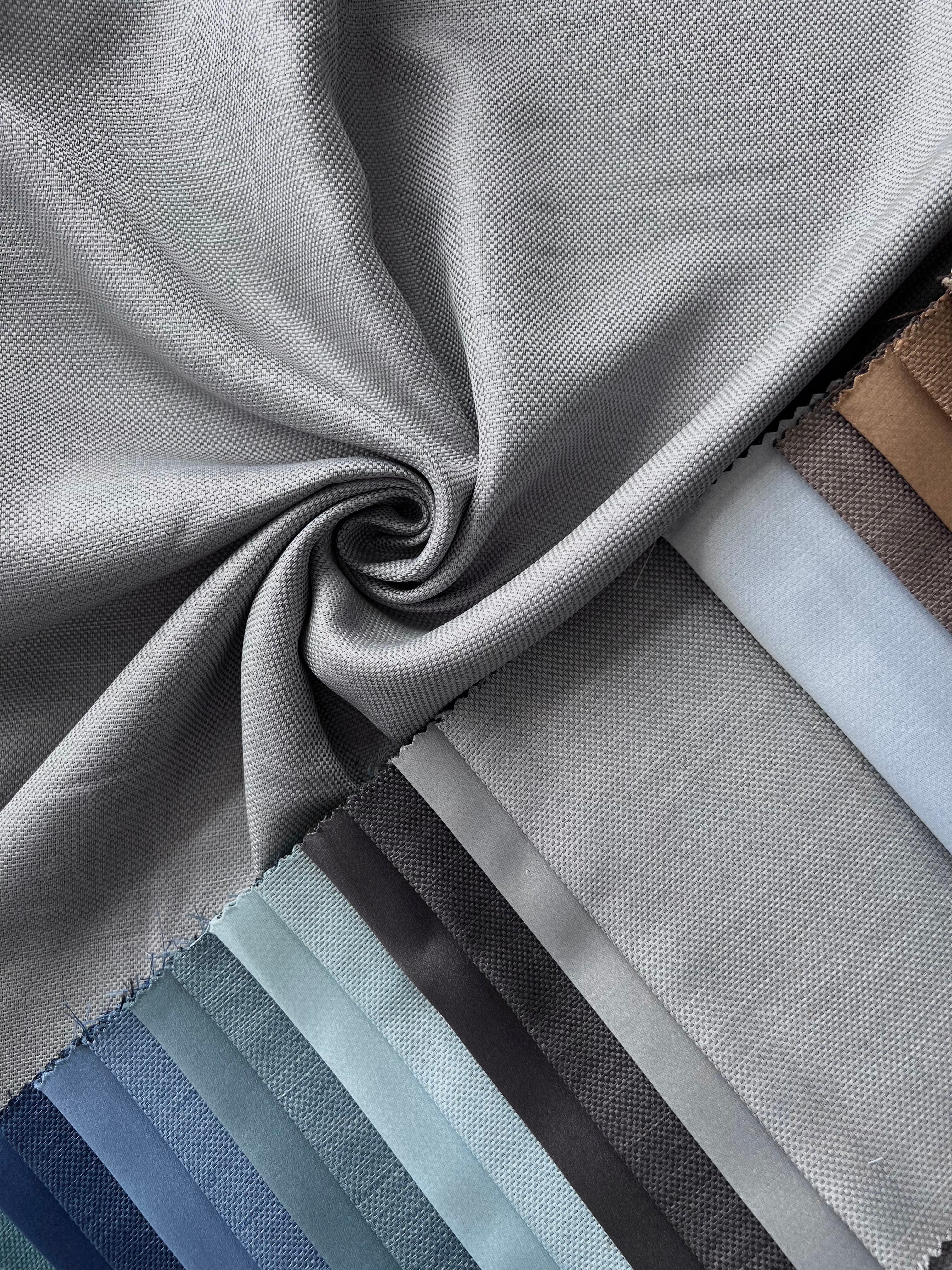 Plain linen woven curtain “Asil” with blackout lining, gray color