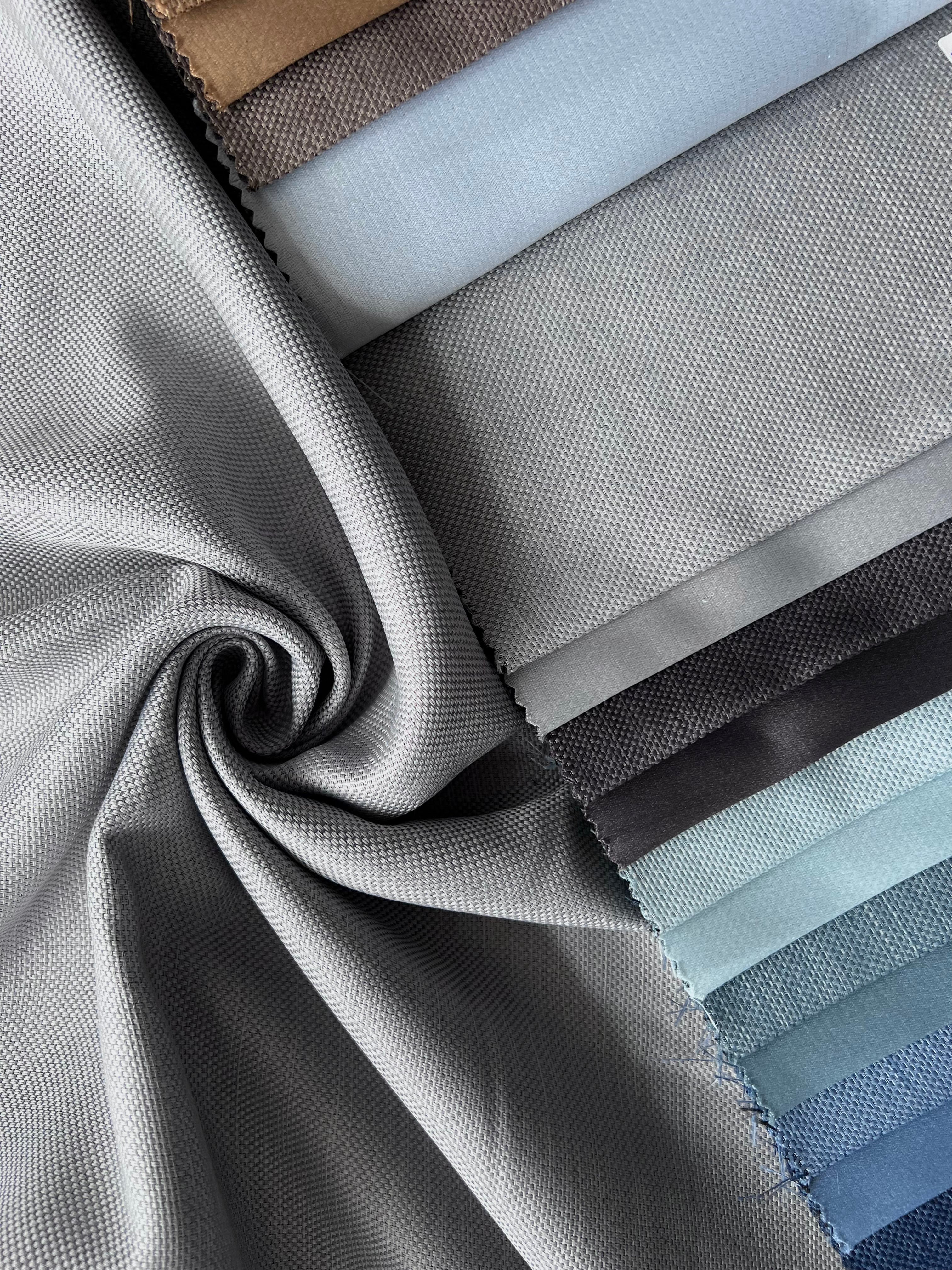 Plain linen woven curtain “Asil” with blackout lining, gray color