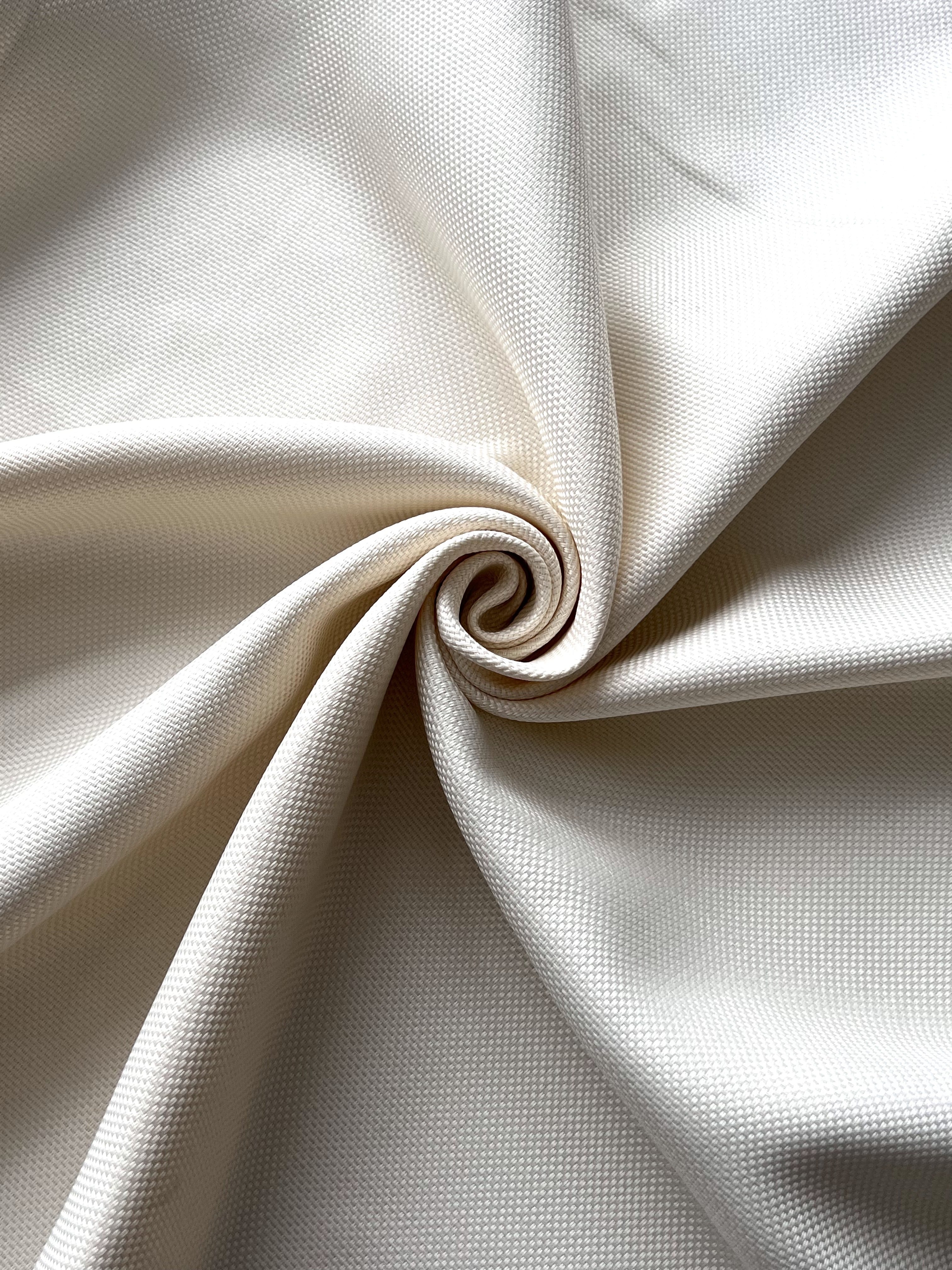 Plain linen woven curtain “Asil” with blackout lining, milk color