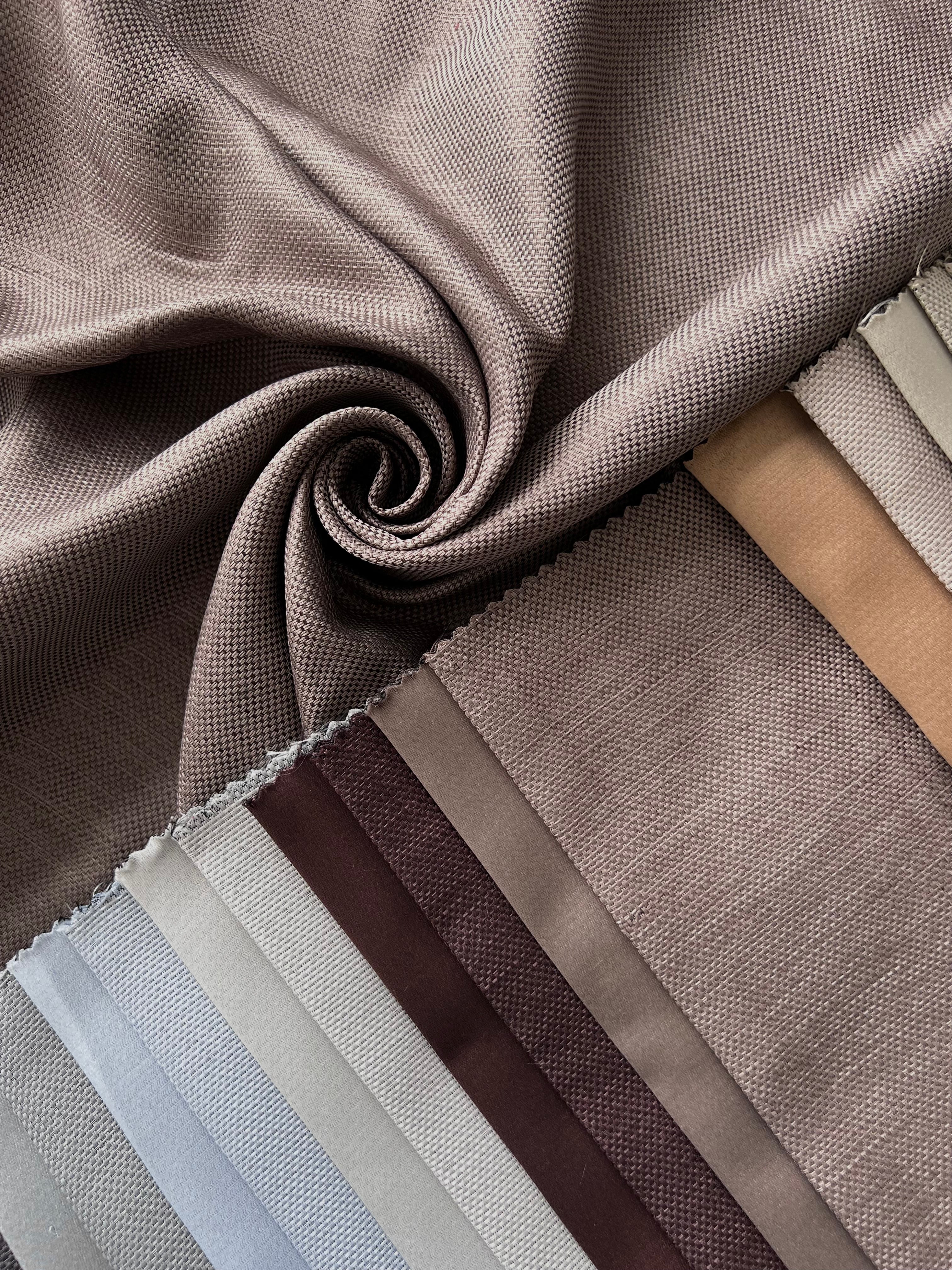 Plain linen woven curtain “Asil” with blackout lining, gray-brown color