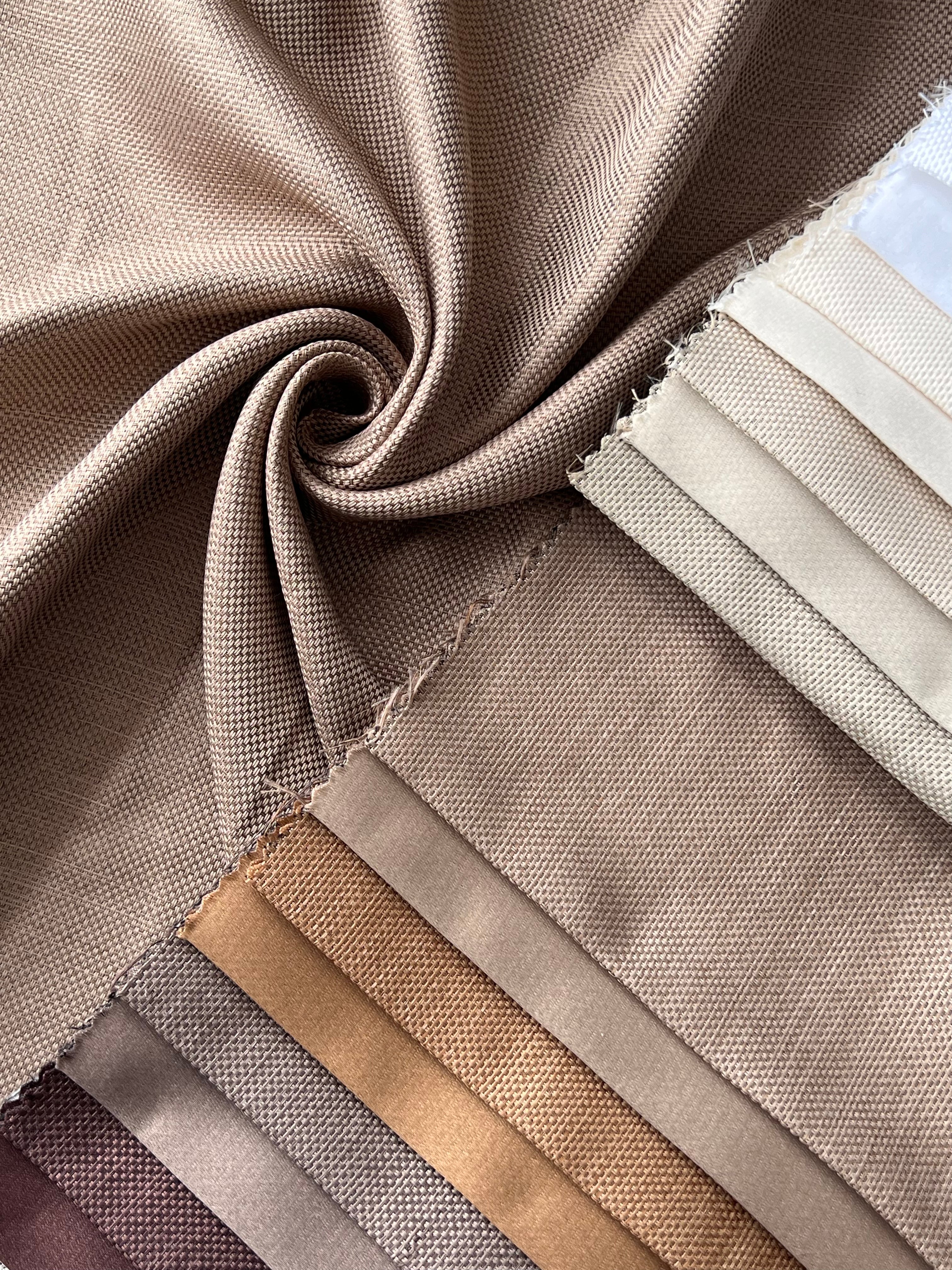 Plain linen woven curtain “Asil” with blackout lining, dark cappuccino color