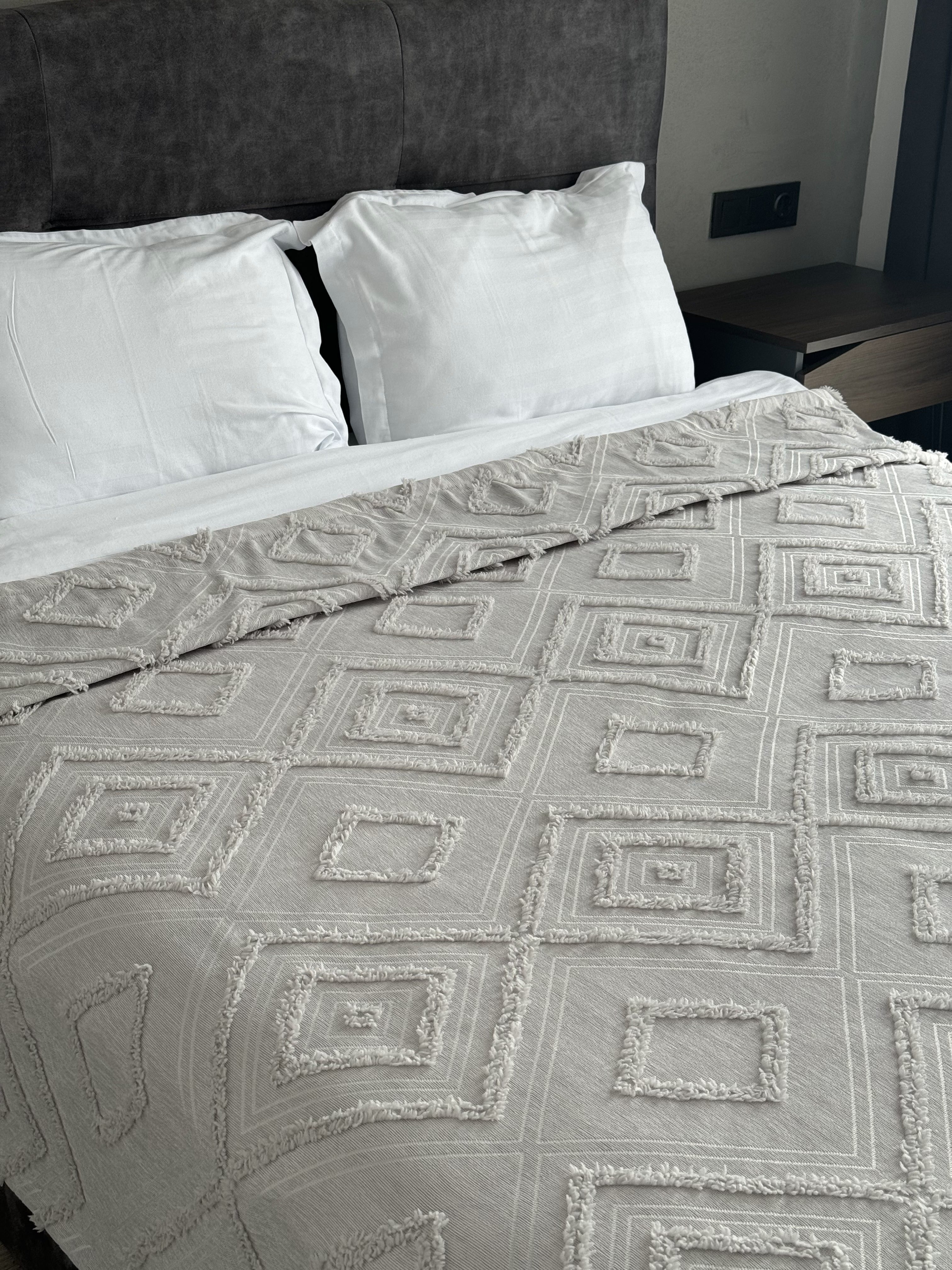 Scandinavian bedspread, 100% cotton, grey color