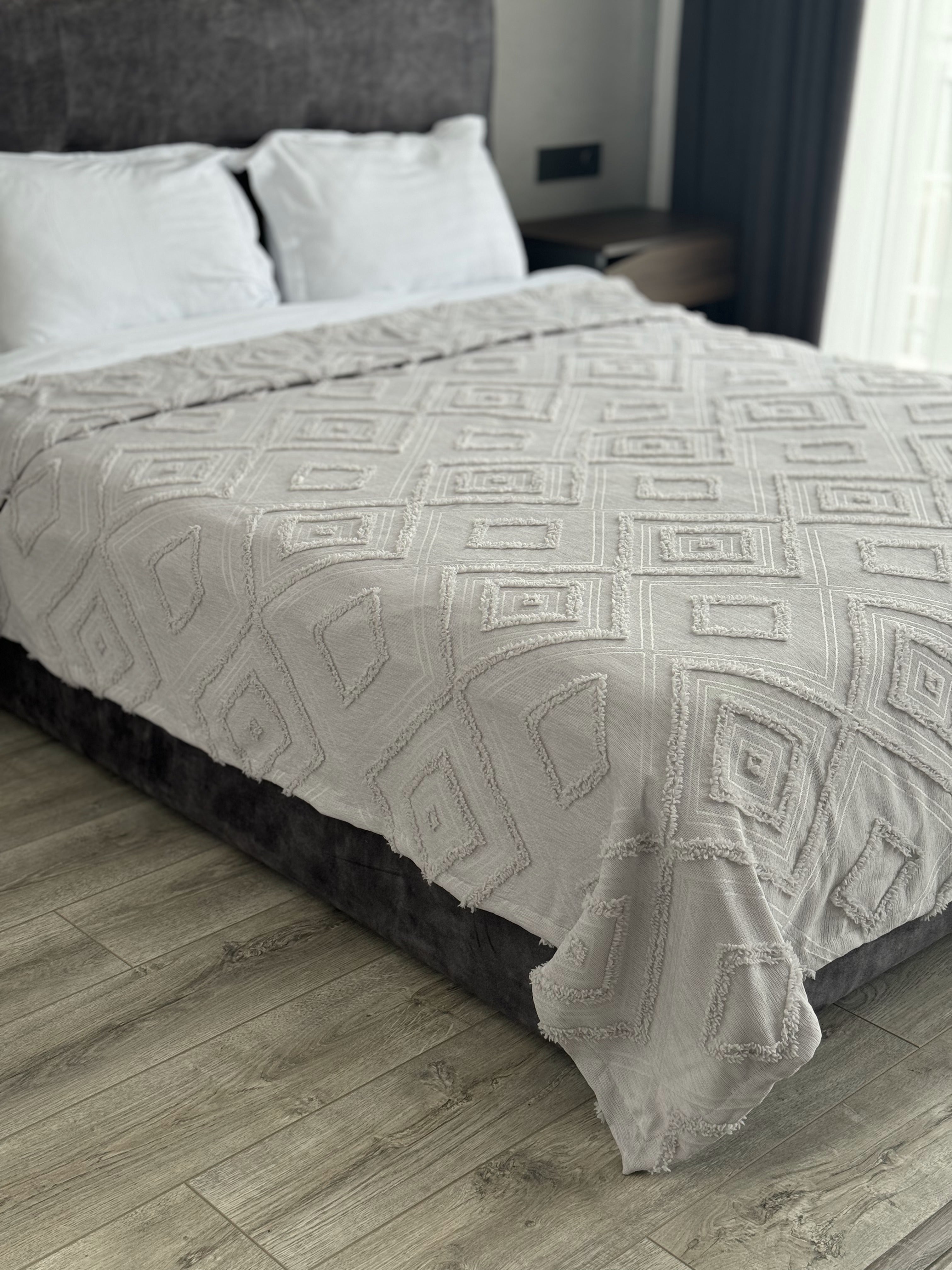 Scandinavian bedspread, 100% cotton, grey color