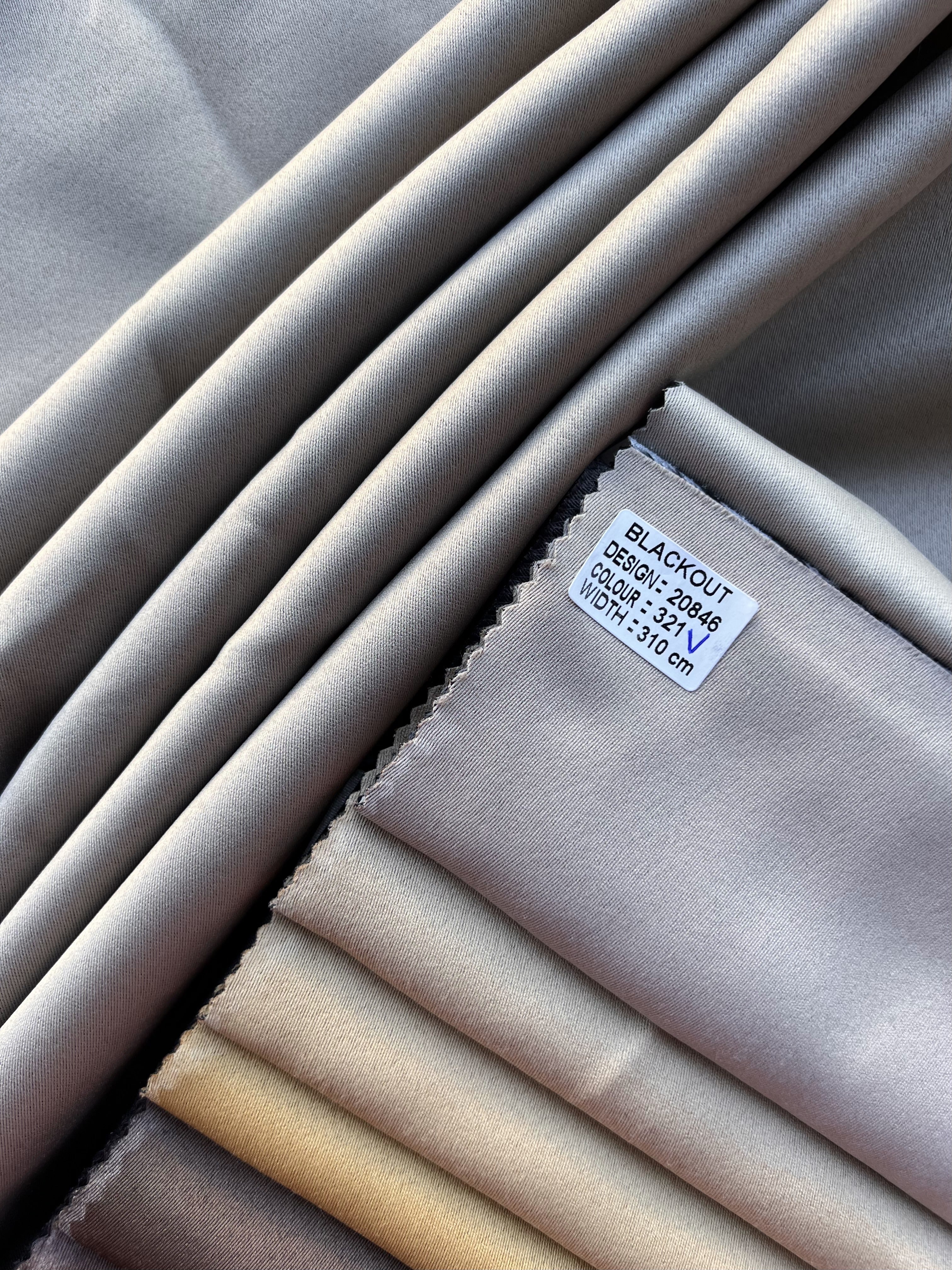 Monochrome "Blackout" curtain, cappuccino color