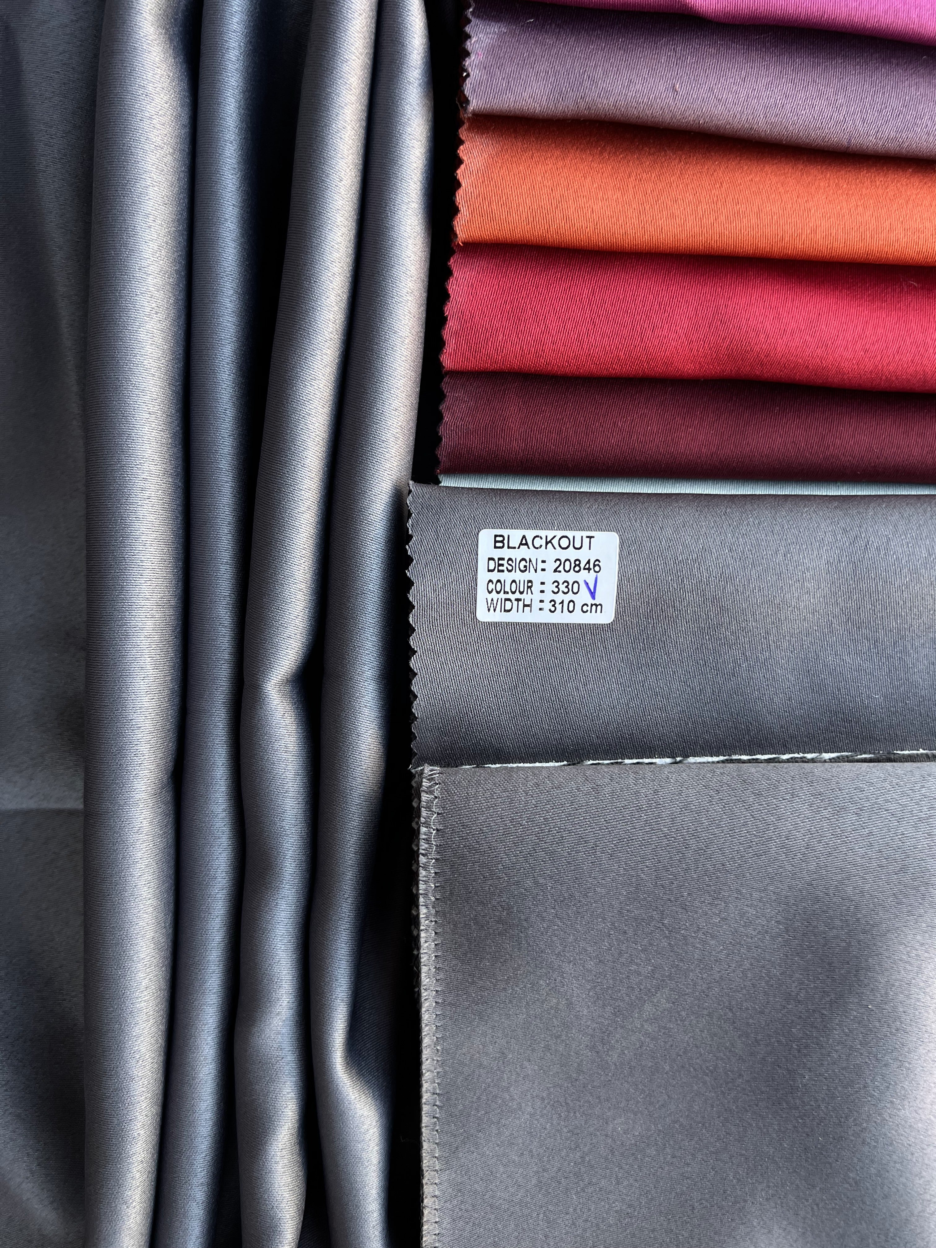 Monochrome "Blackout" curtain, dark gray color