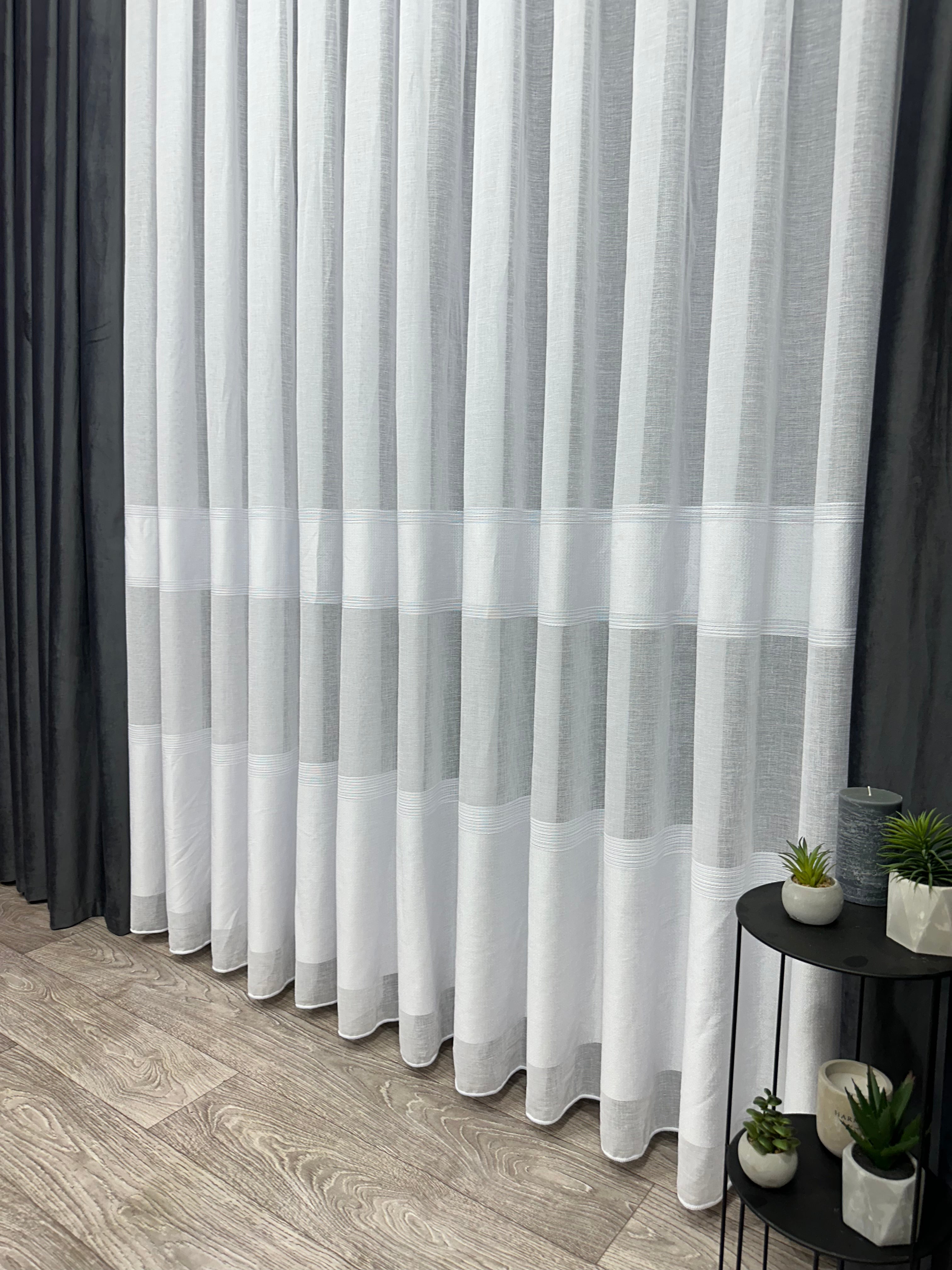 Bamboo-based tulle with beautiful embroidery, gray color