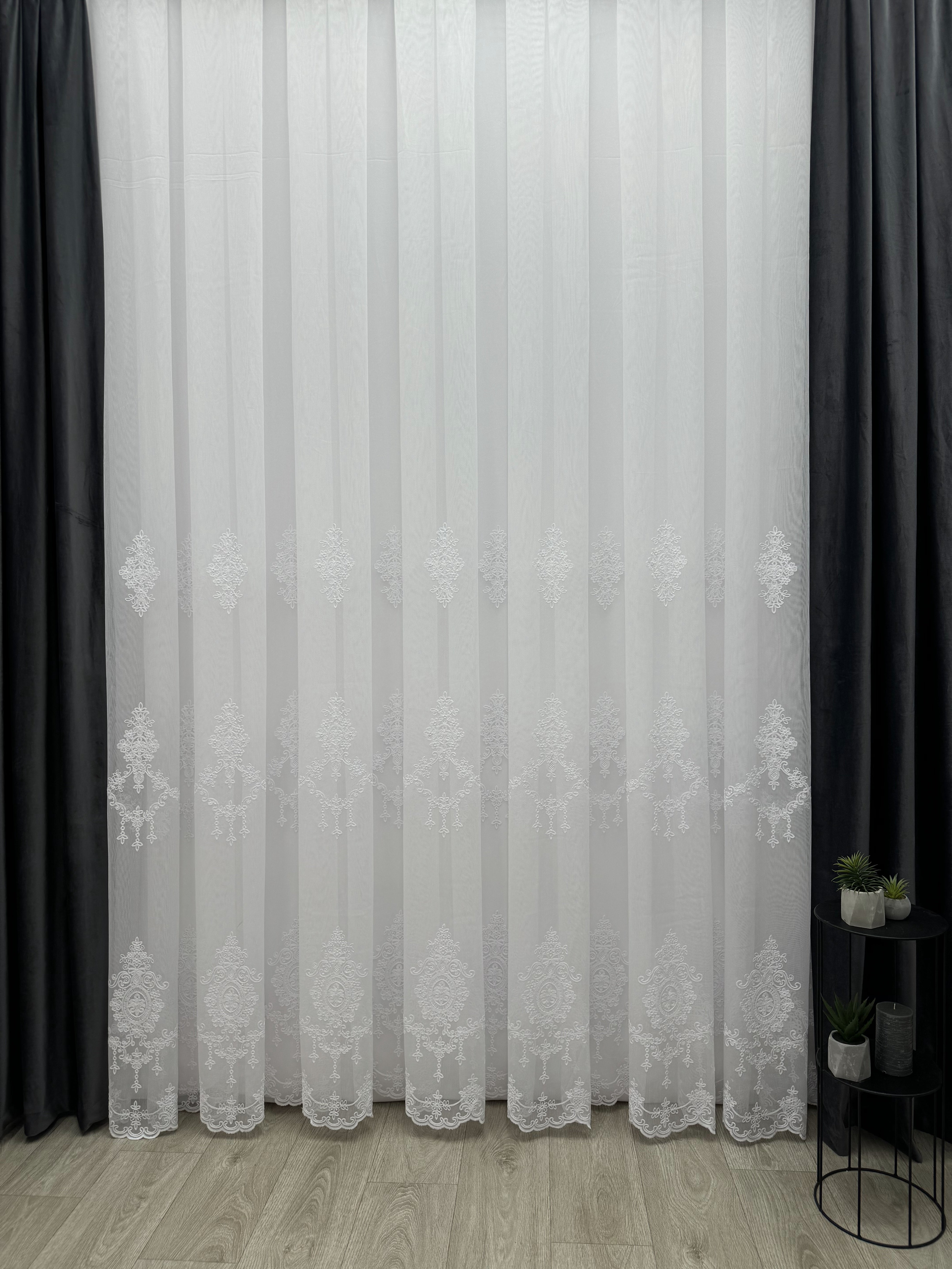 Sheer curtain with beautiful embroidery, white color