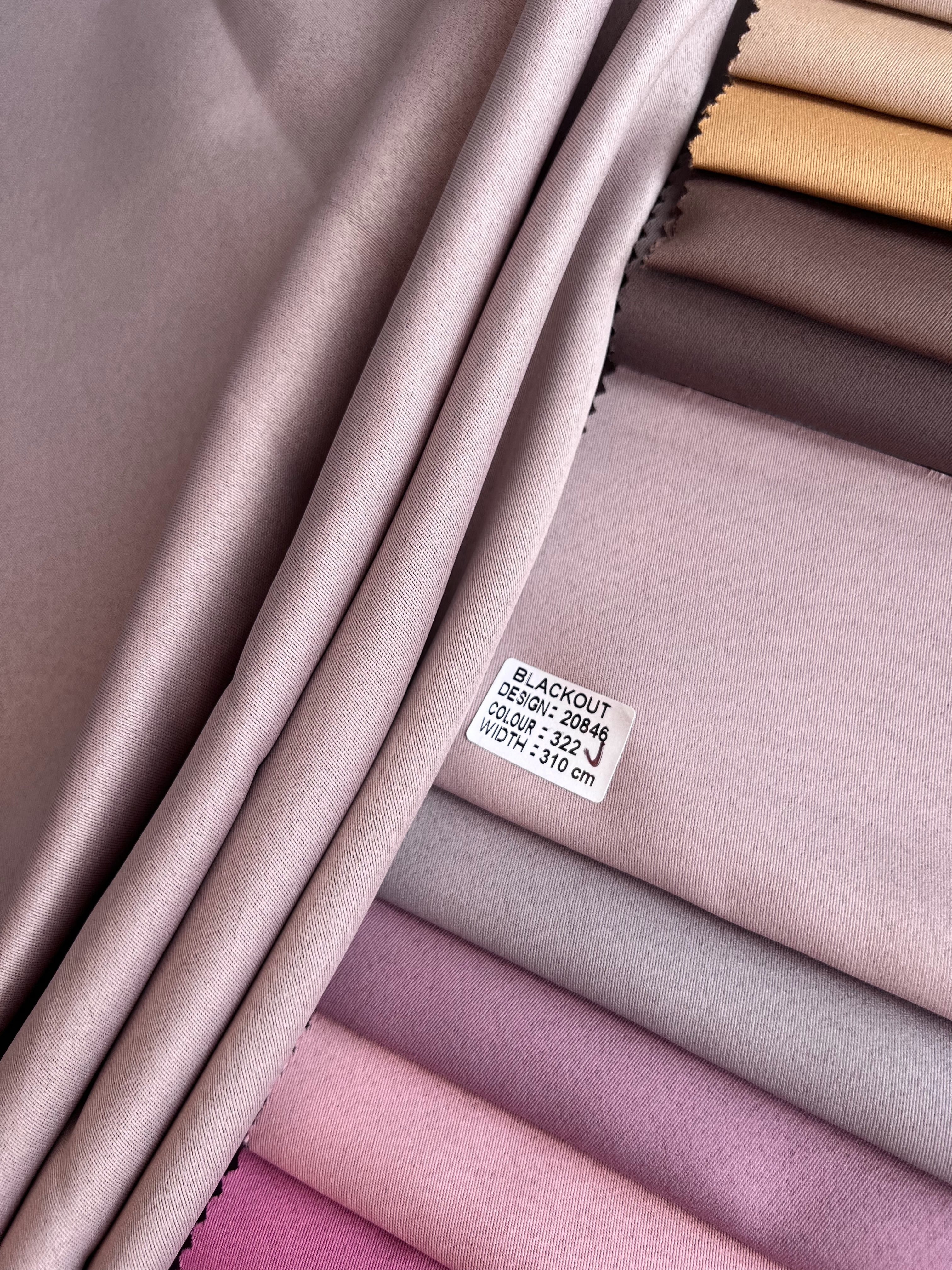 Monochrome "Blackout" curtain, light lavender color