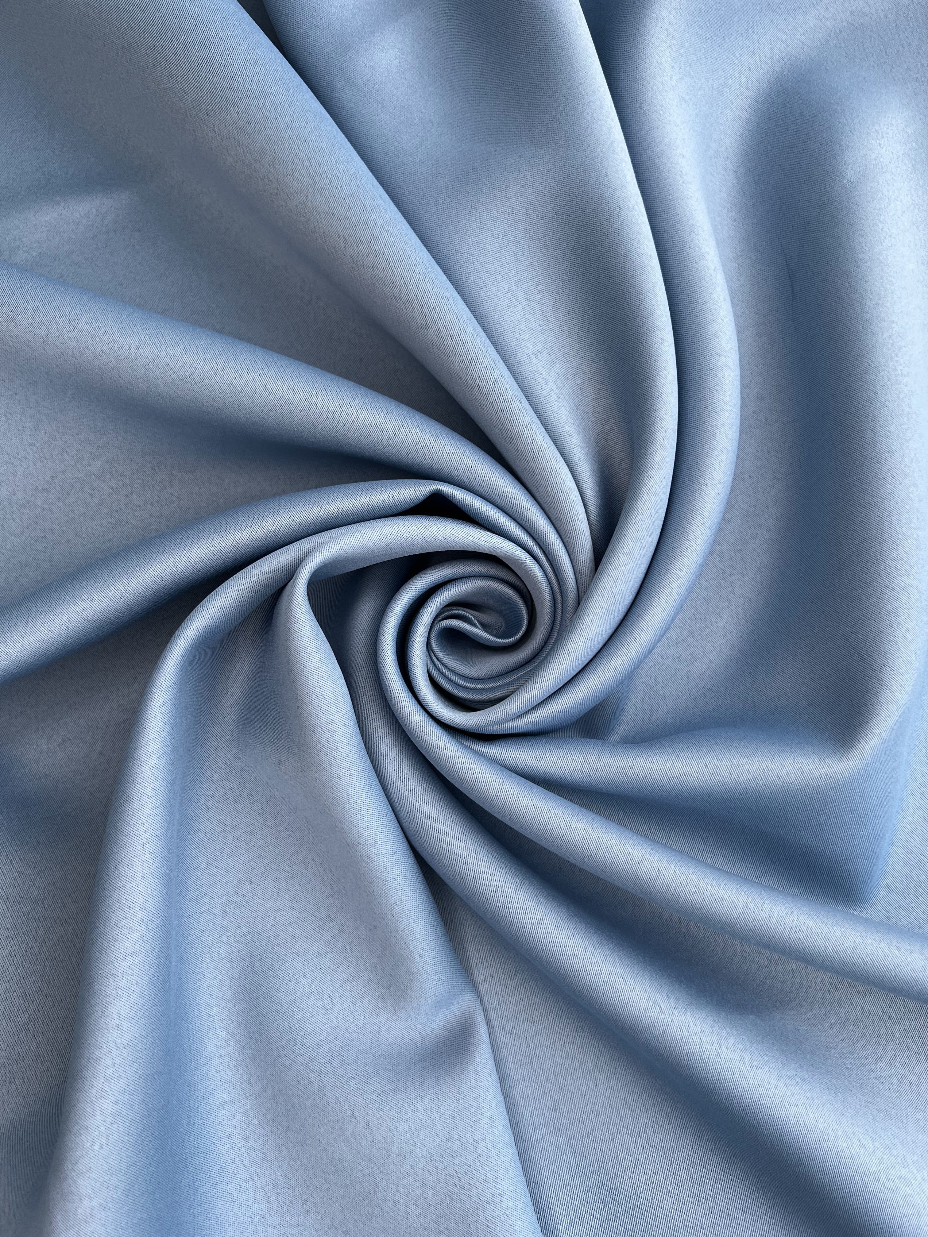 Monochrome "Blackout" curtain, light blue color