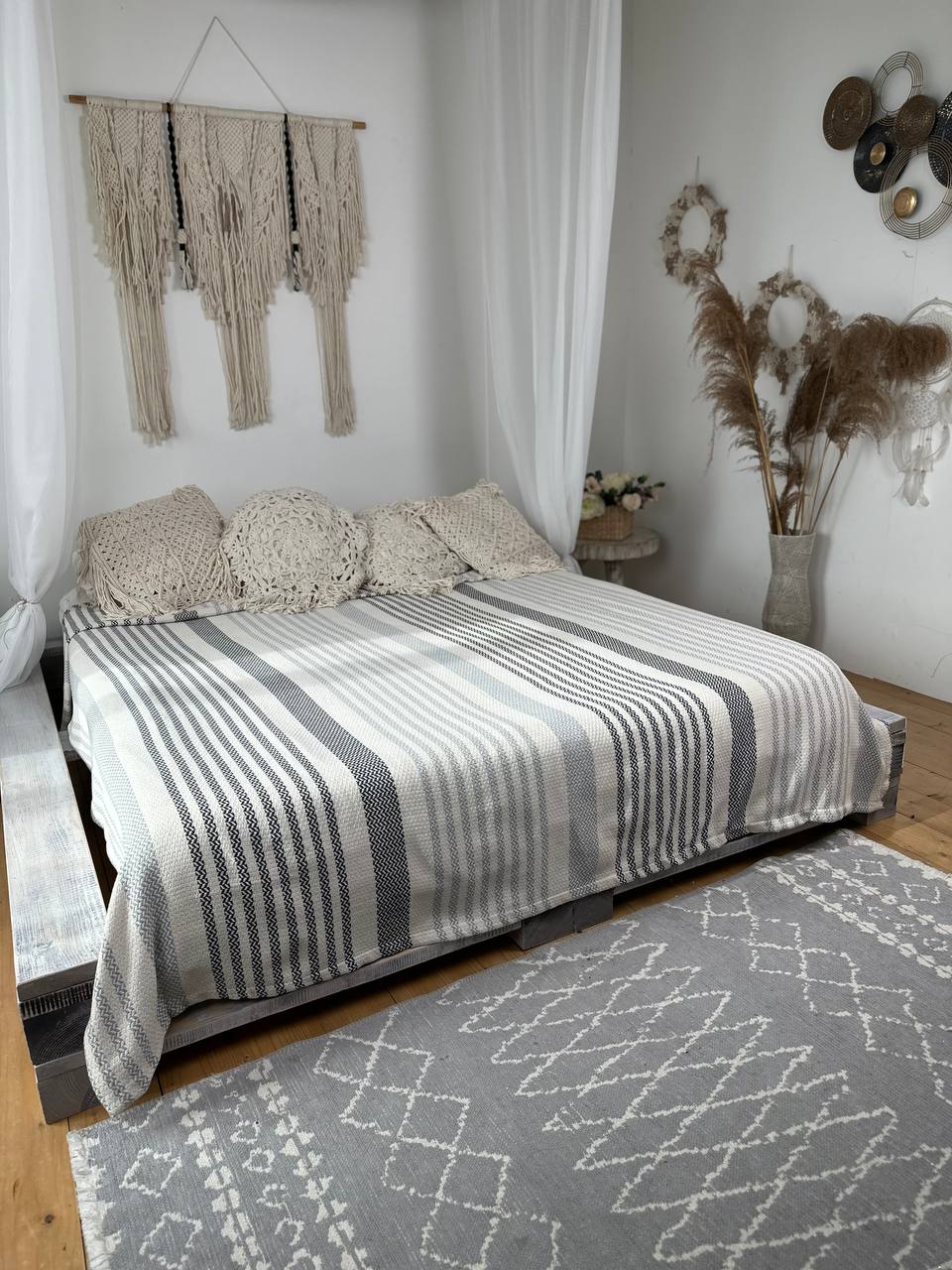 Plaid bedspread “Line”, 100% cotton, gray color