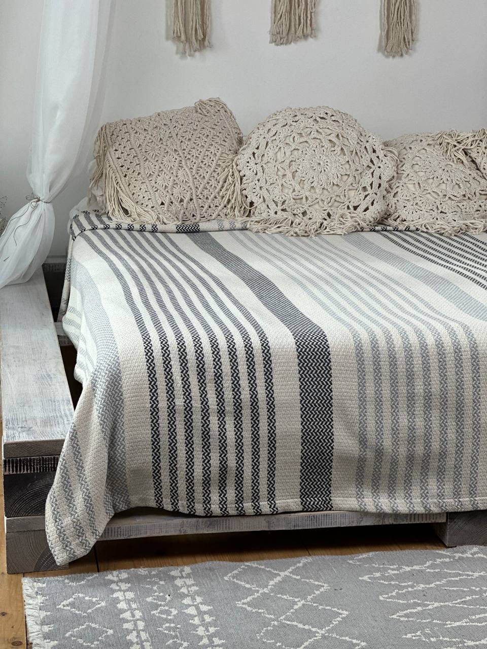Plaid bedspread “Line”, 100% cotton, gray color