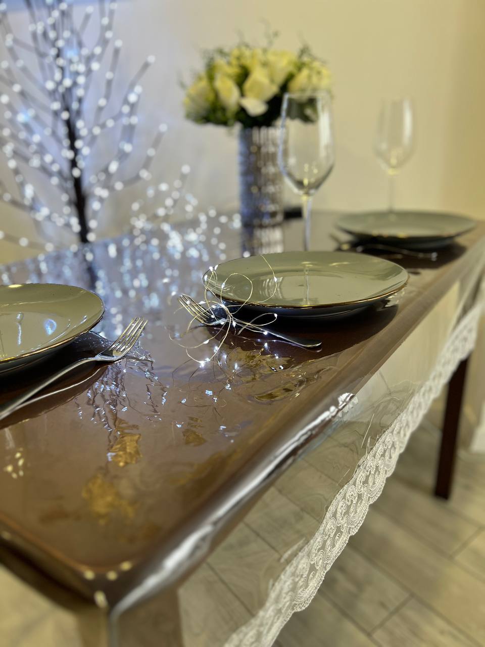Silicone tablecloth with Rendezvous lace, color: silver (custom size or standard size)