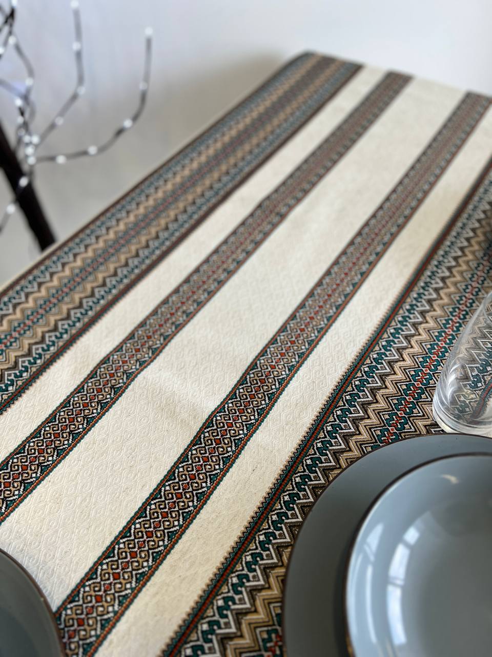Ukrainian tablecloth embroidered linen, Ukrainian ornament, luxury quality (custom or standard size)