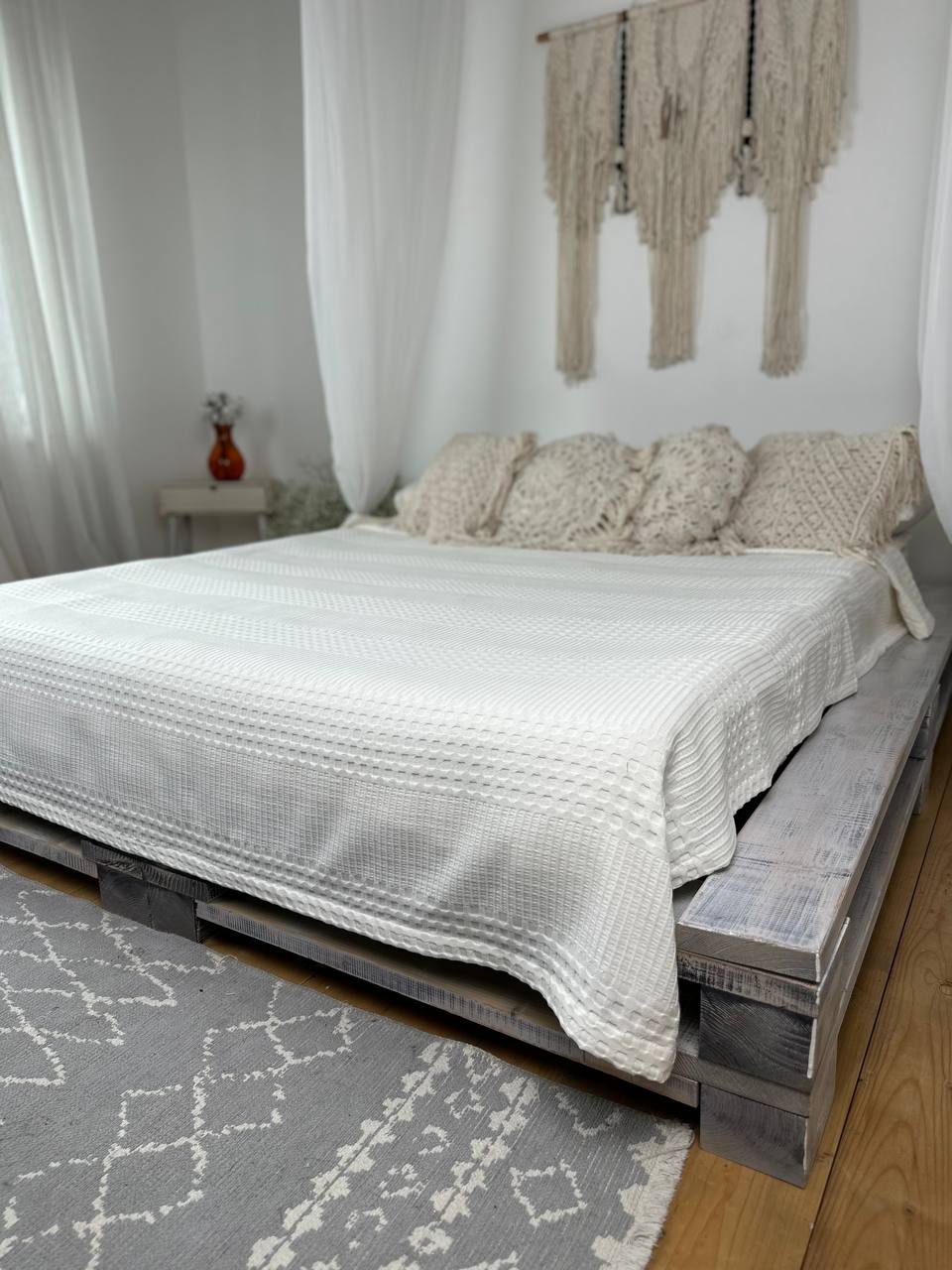 Сotton bedspread "Pike", milk color