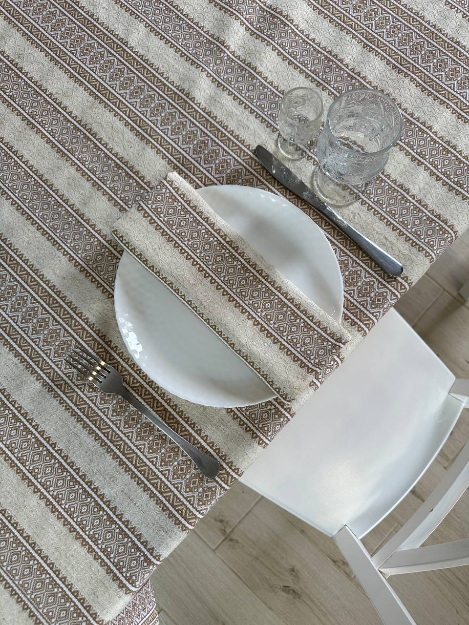 Ukrainian tablecloth embroidered linen, Ukrainian ornament, luxury quality (custom or standard size)