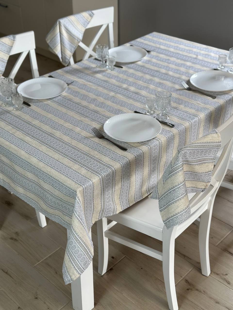 Ukrainian tablecloth embroidered linen, Ukrainian ornament, luxury quality (custom or standard size)